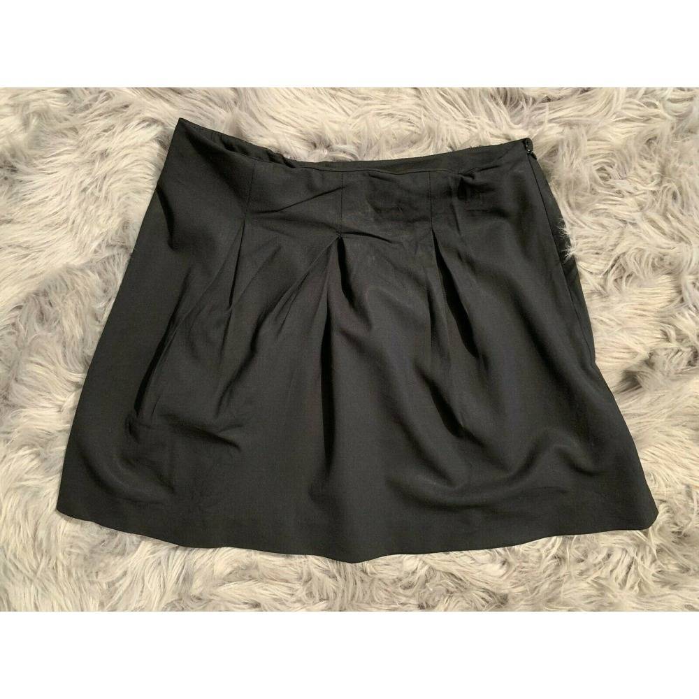 Theory Women's Mini Skirt Size 8