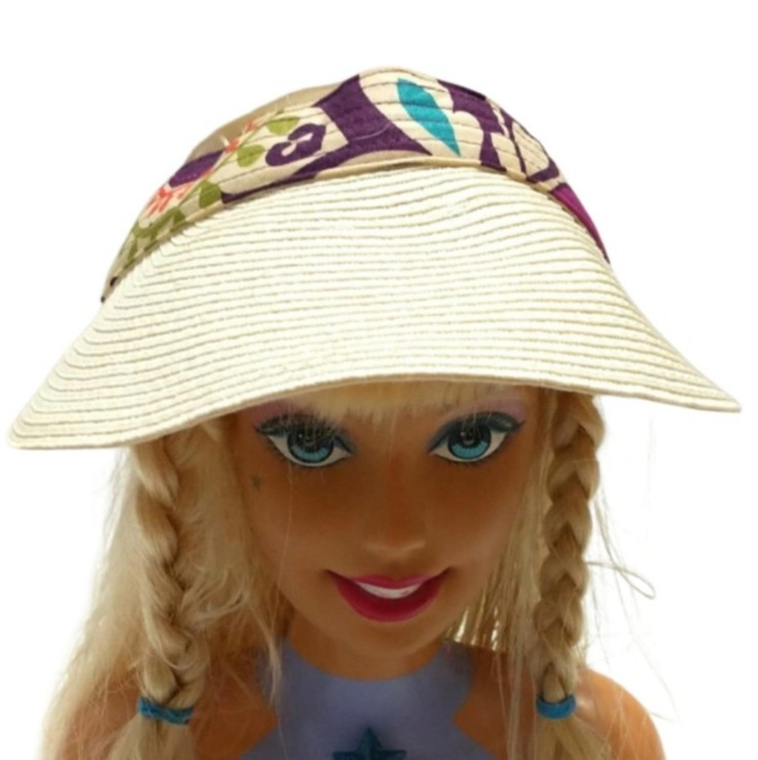 Vera Bradley Cream and Purple Sun Hat.
