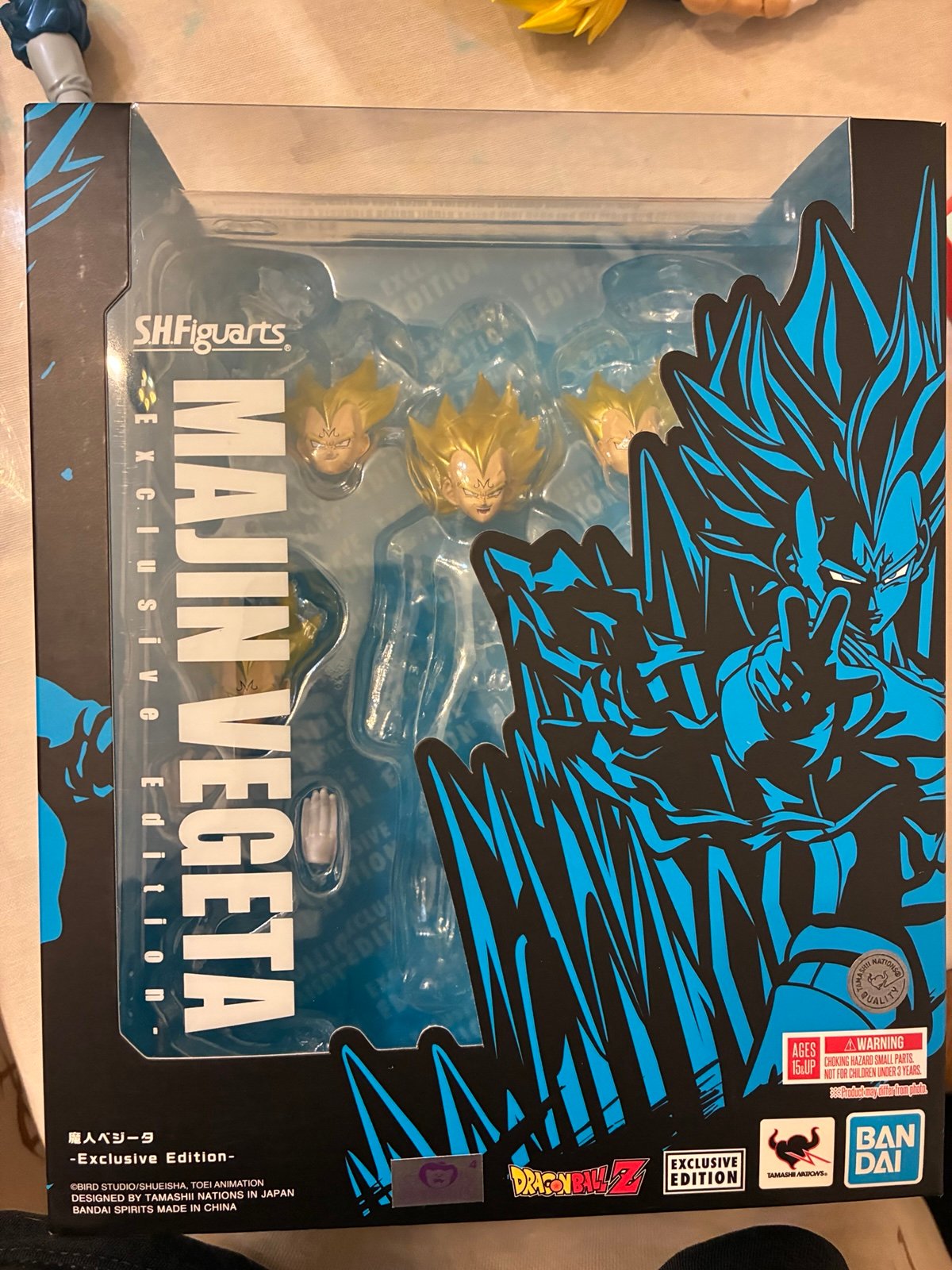 Vegeta SDCC Event Exclusive Headsculpts,box and Shipper