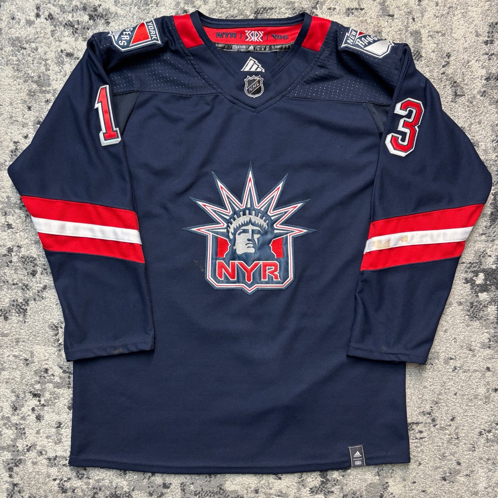New York Rangers Adidas Indo Reverse Retro Size 52 Alexis Lafreniere
