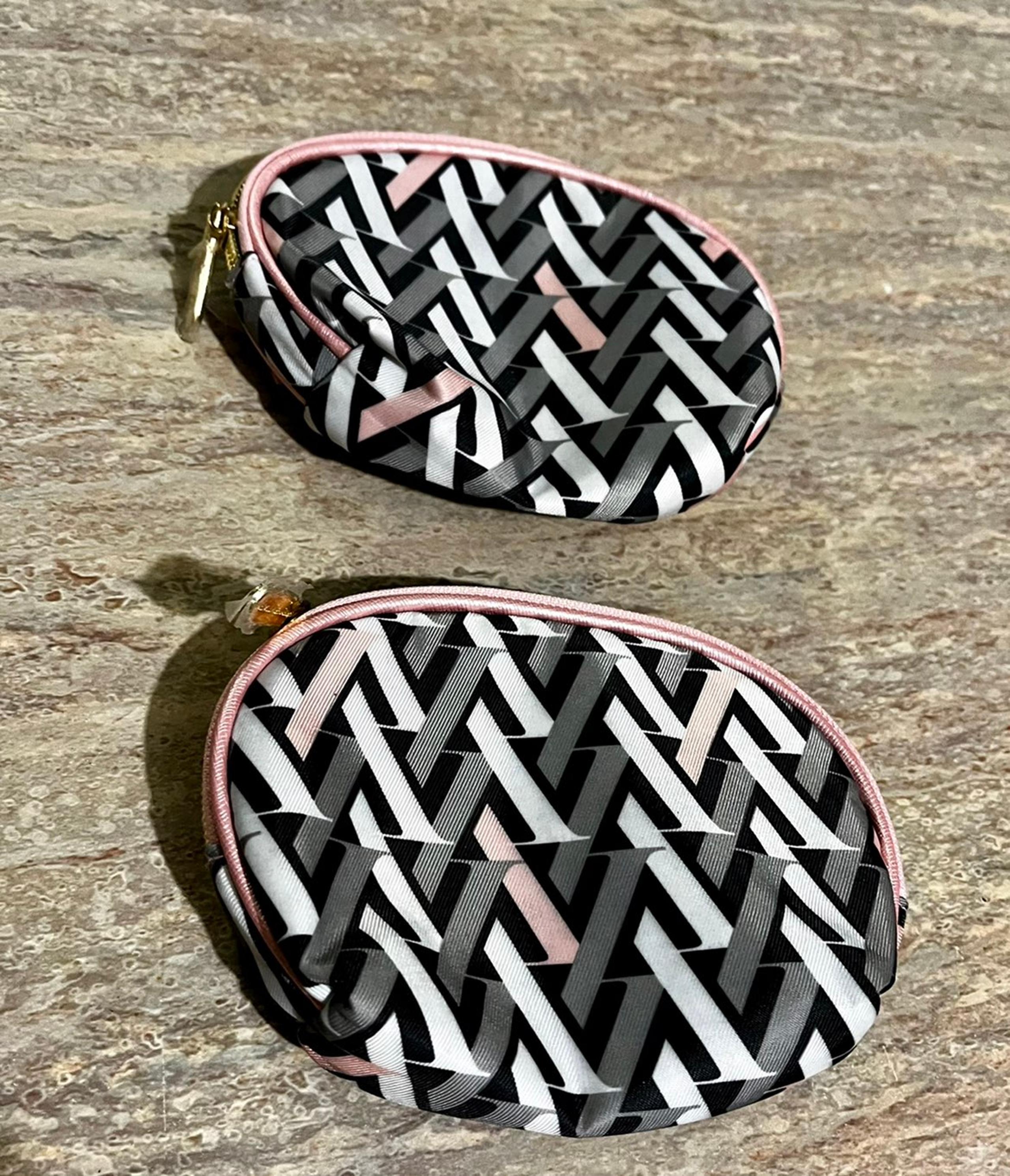 NWOT Adrienne Vittadini set of 2 cosmetic bags