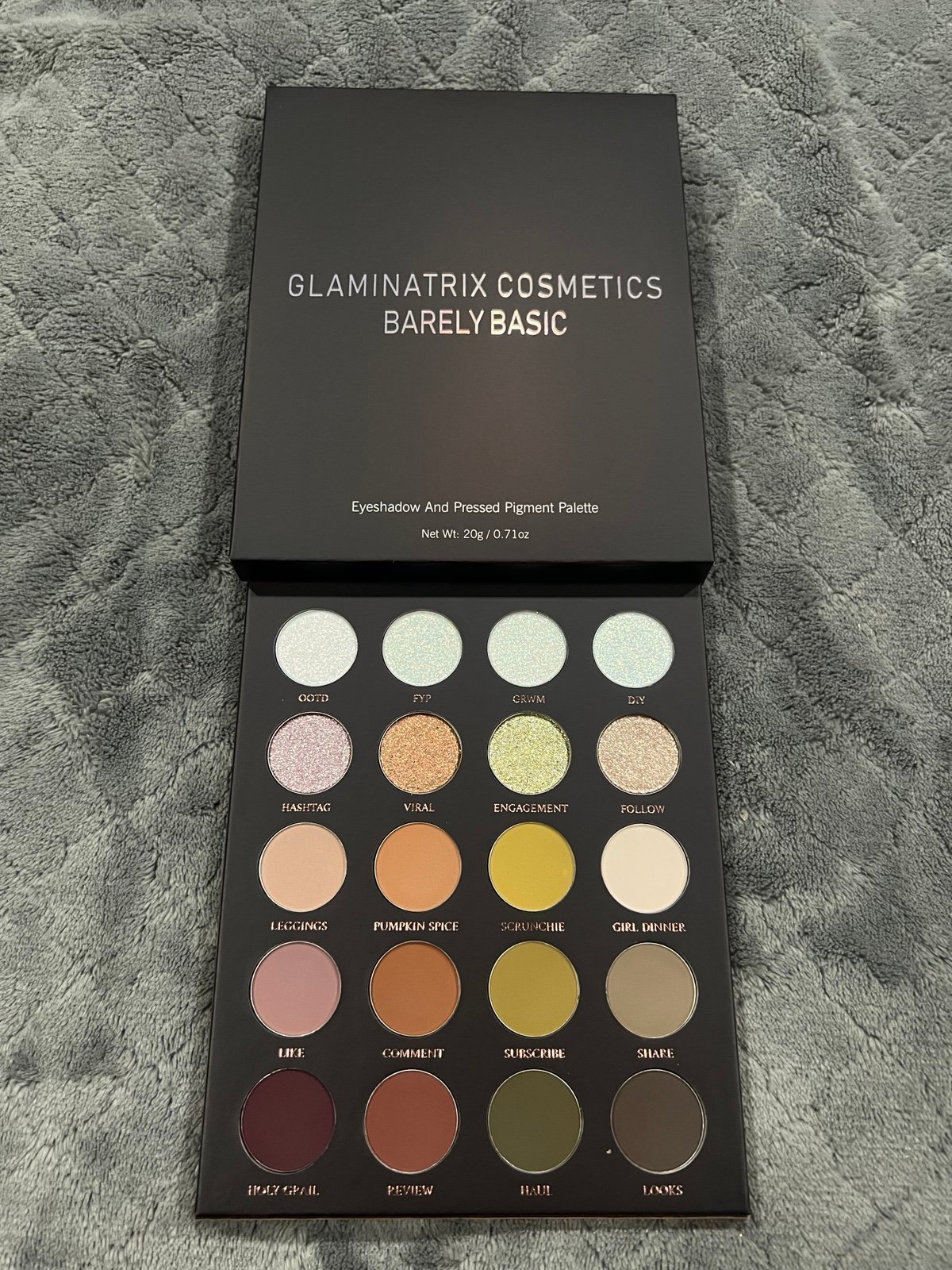 Barely Basic eyeshadow palette - GLAMINATRIX COSMETICS – I
