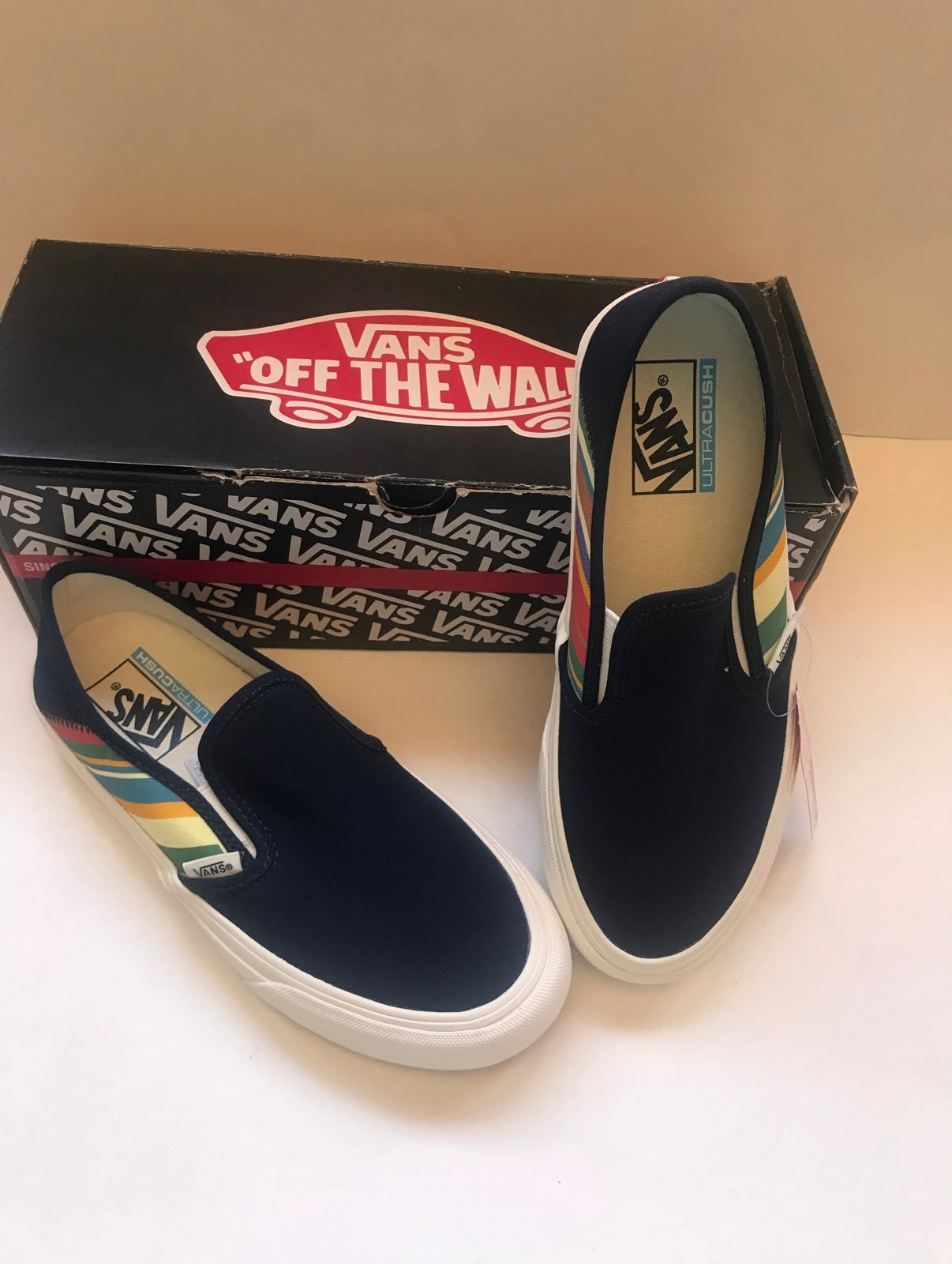 Vans slip on