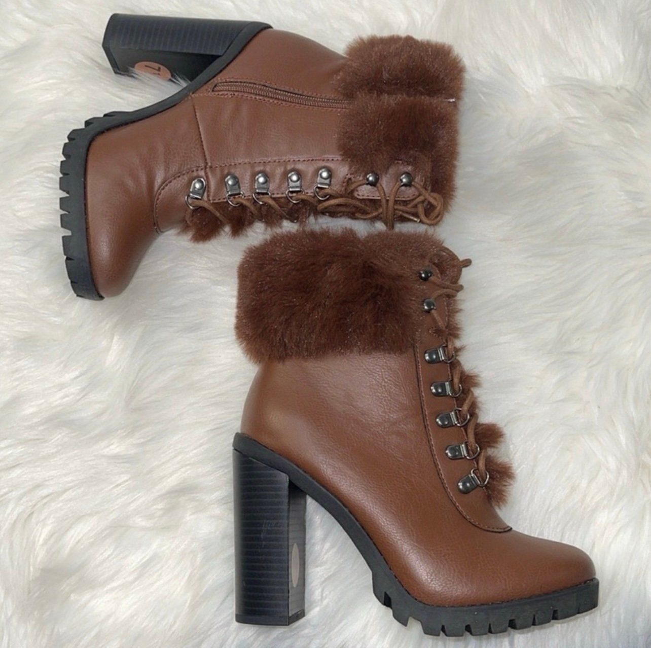 BCBGeneration Womens Pelica Faux Leather Combat & Lace-up Boots Shoes. New