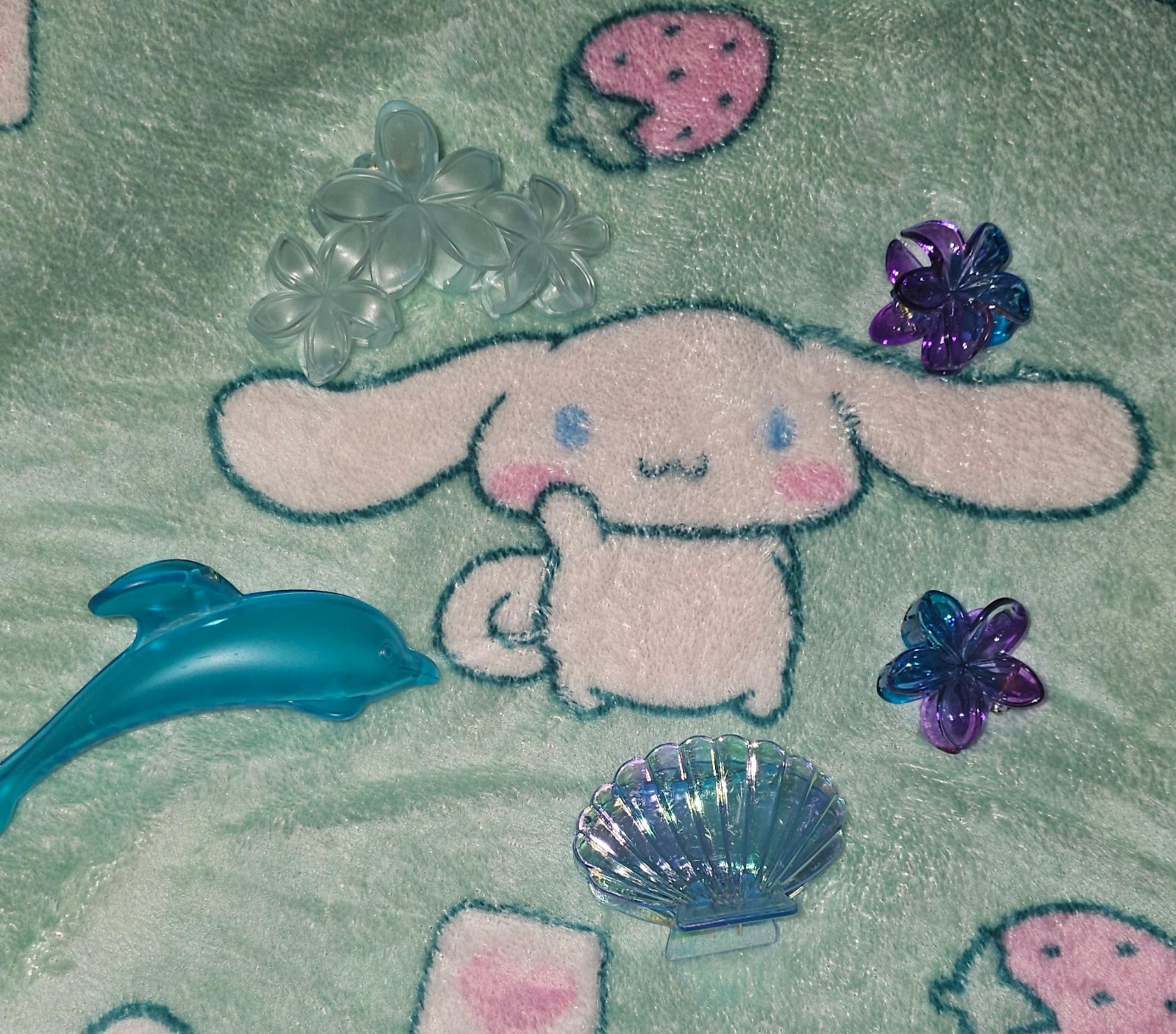 Hair clips