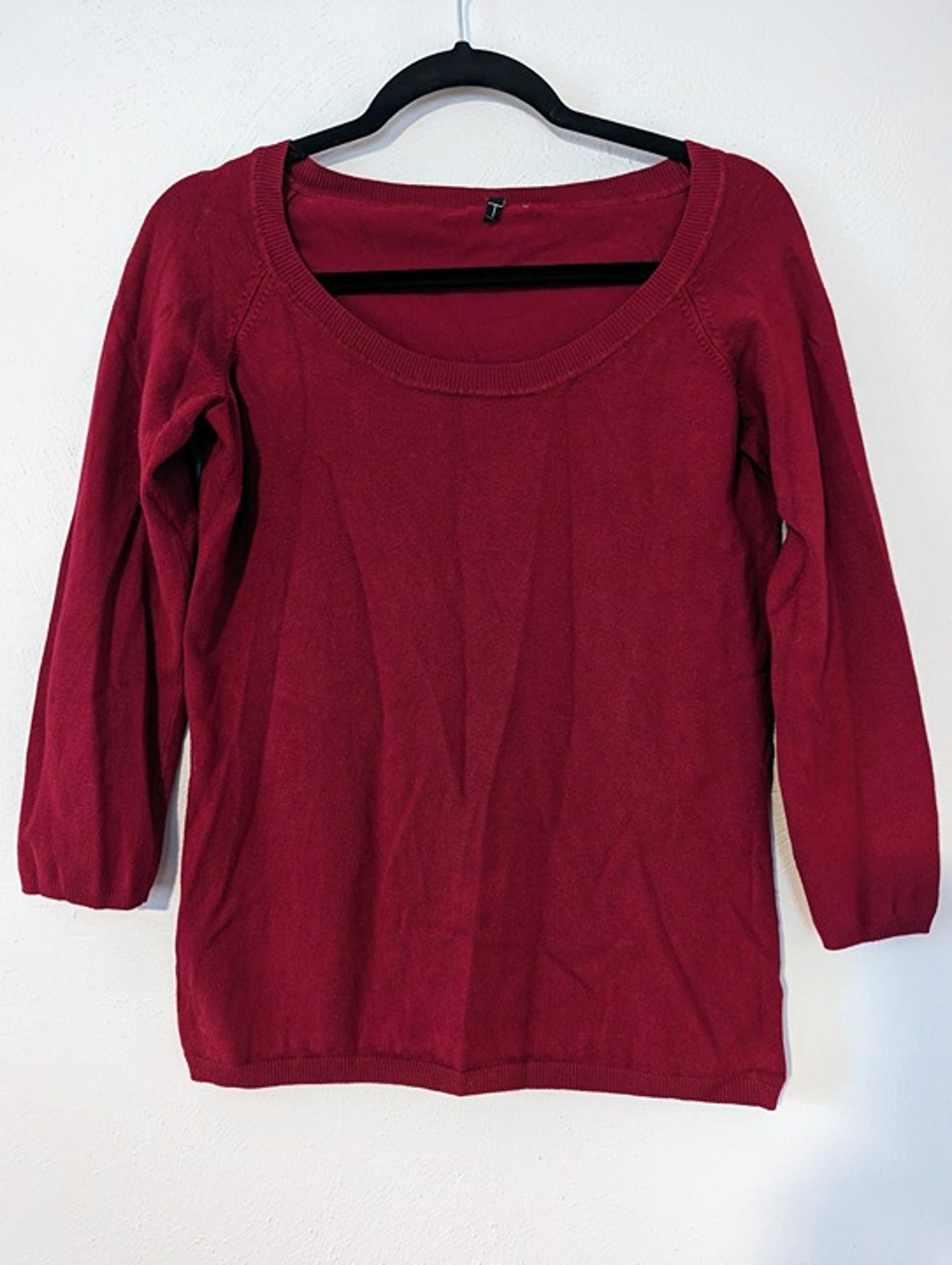 Tahari Wine Red Sweater Women's SizeL