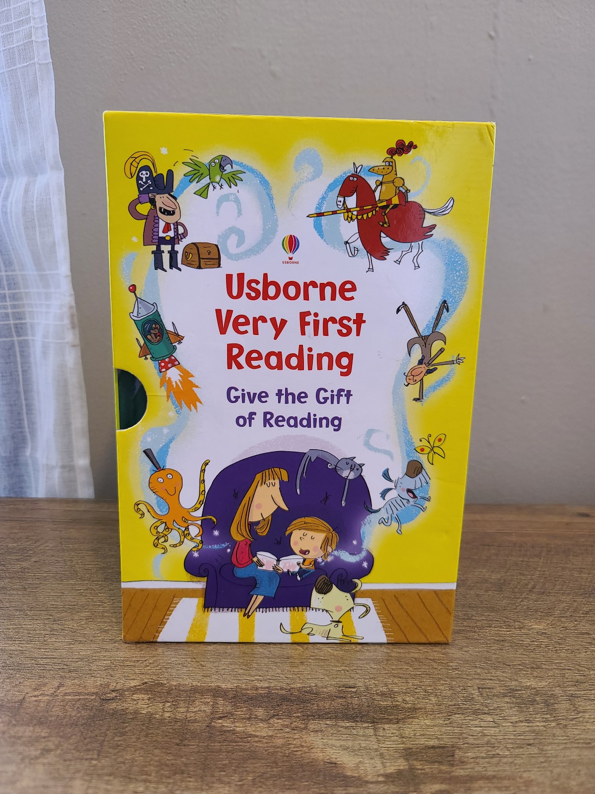Usborne Very First Reading Box Set Complete 15 Hardcover Usborne Very First Reading Box Set Complete 15 Hardcover
