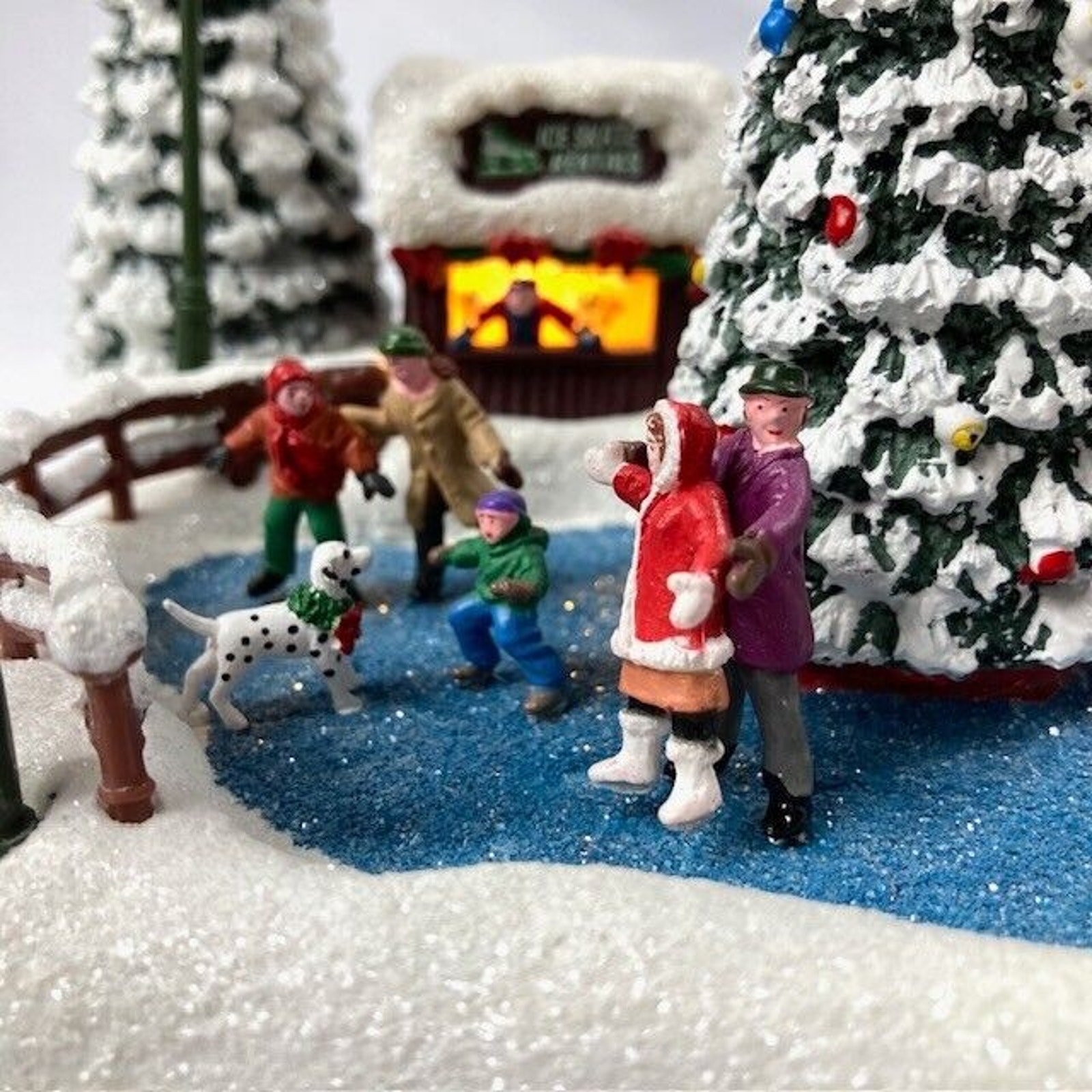 Village Ice Skaters on Illuminated Free Standing Thomas Kinkade Display w tree