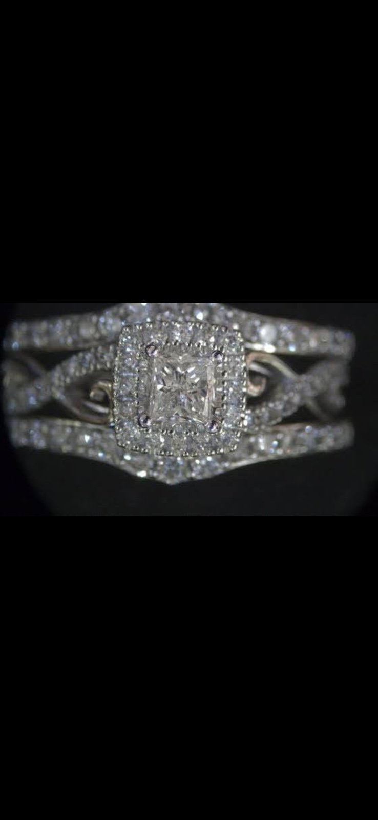 Luxury Cz Engagement Ring
