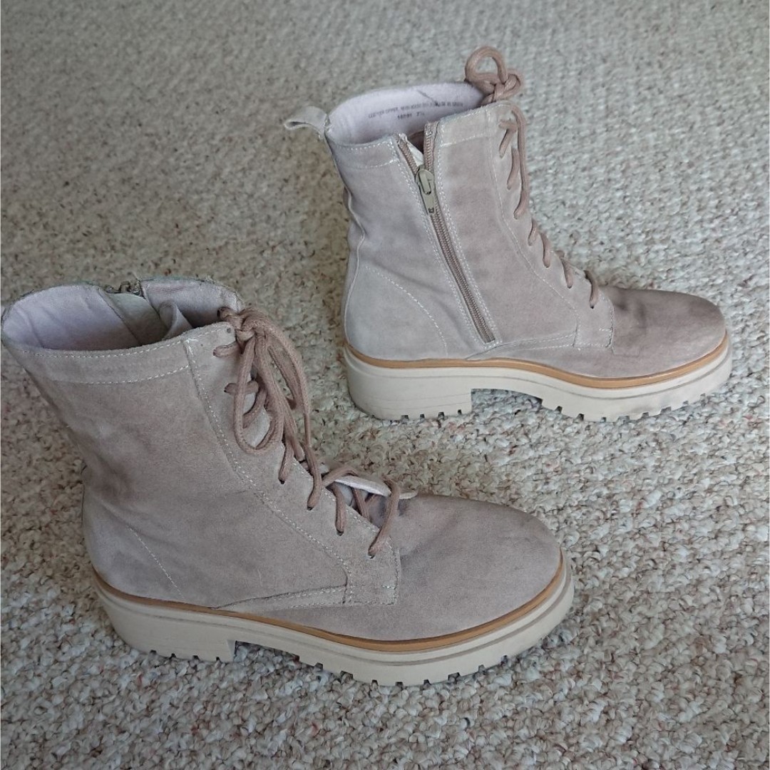 Bertuchi Leather Combat Boots Suede Lace Up Lug Boots size 38