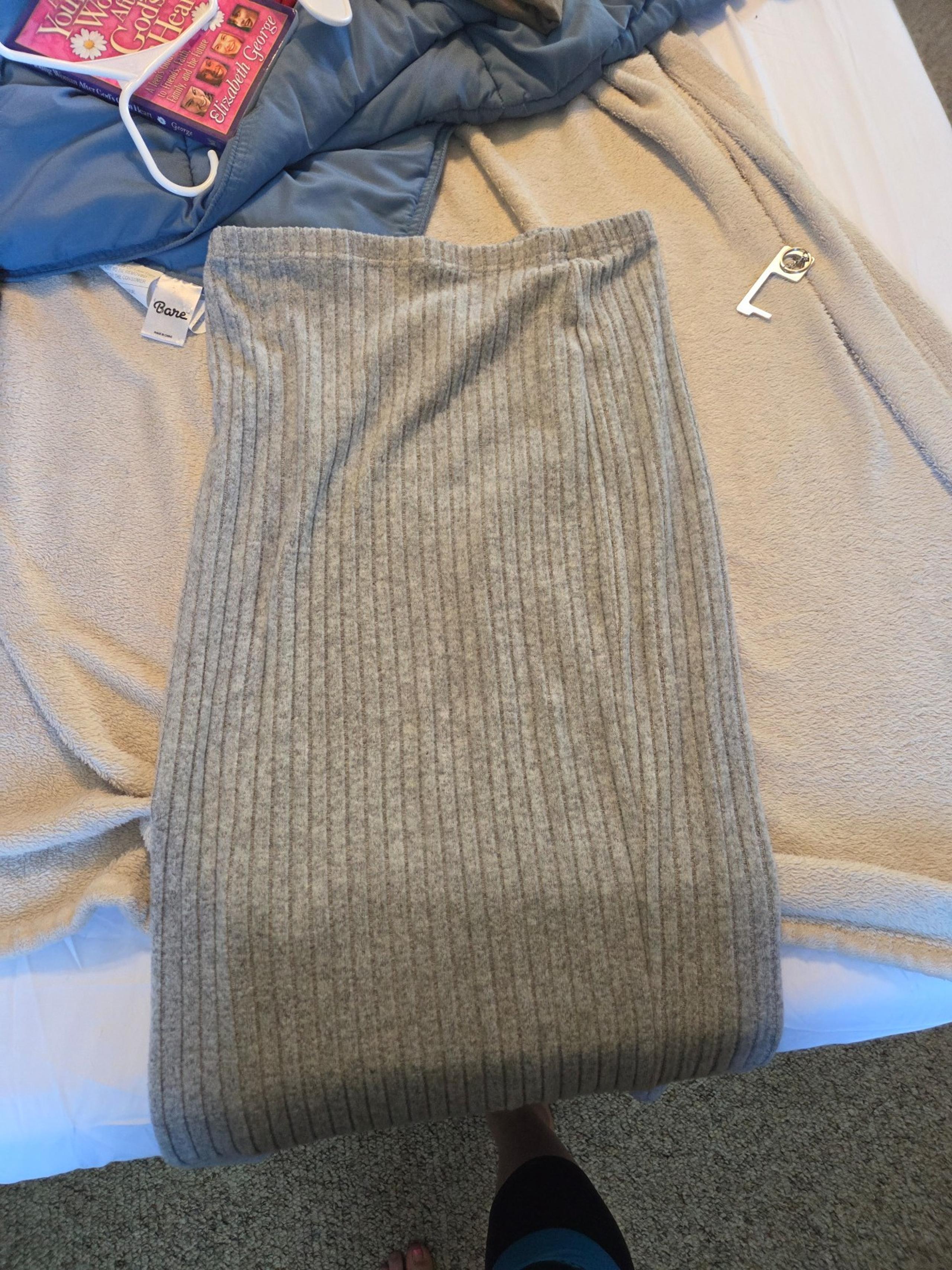 Sweater skirt