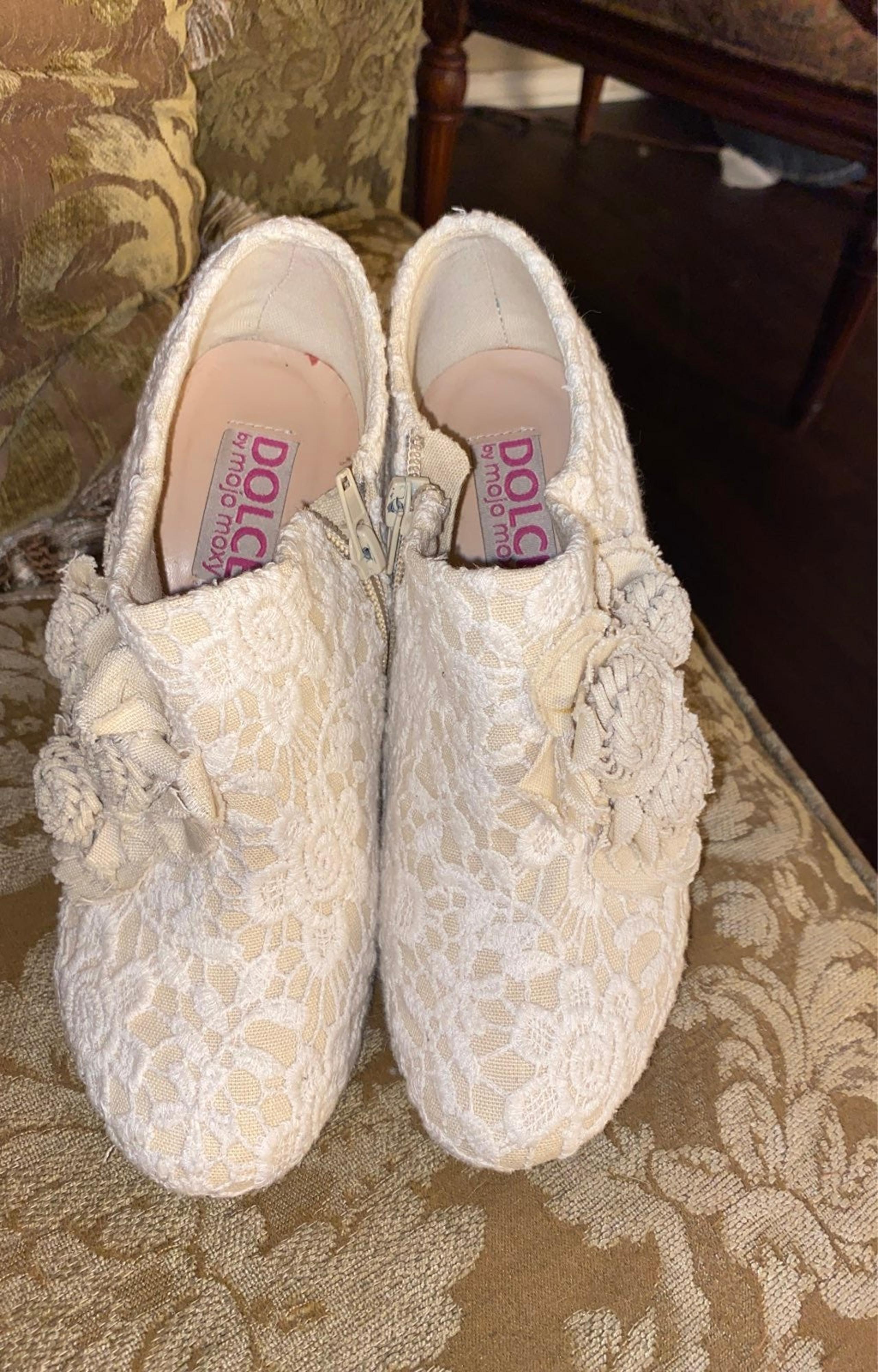 Dolce (by mojo moxy) lace heels