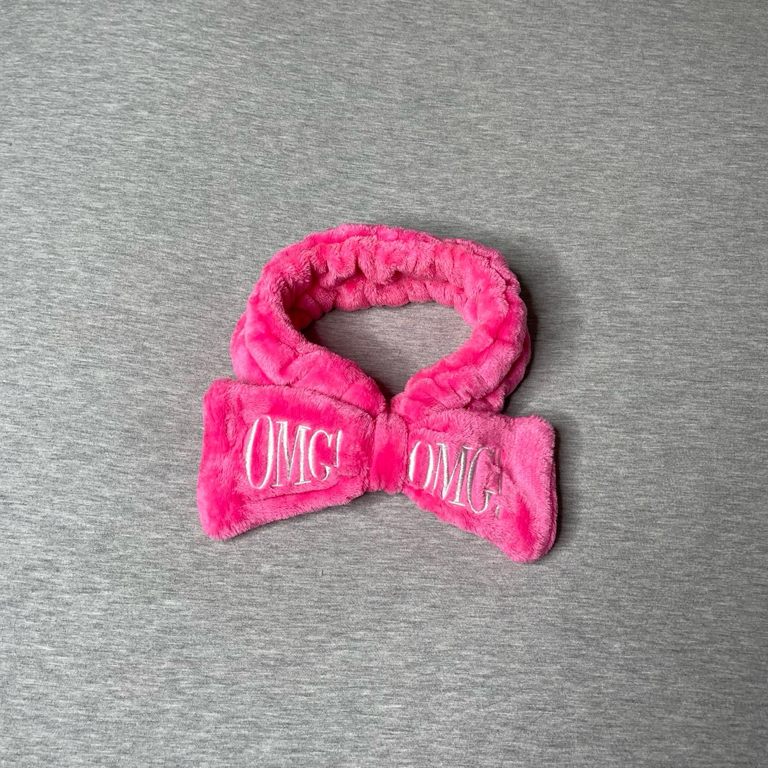 Target Women’s “OMG!” Face Washing & Skincare Plush Hair Headband