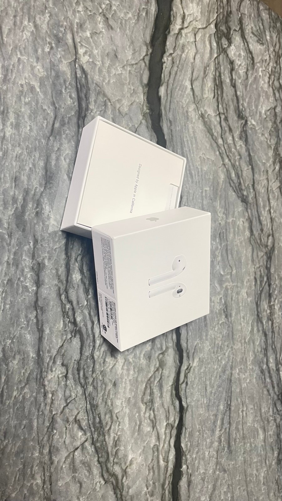 AirPods gen 2