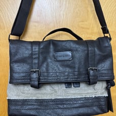 Sherpani Petra Foldover Convertible Crossbody Messenger Style Bag