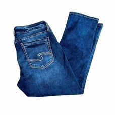 Silver Suki Mid Rise Capri Jeans Size 31