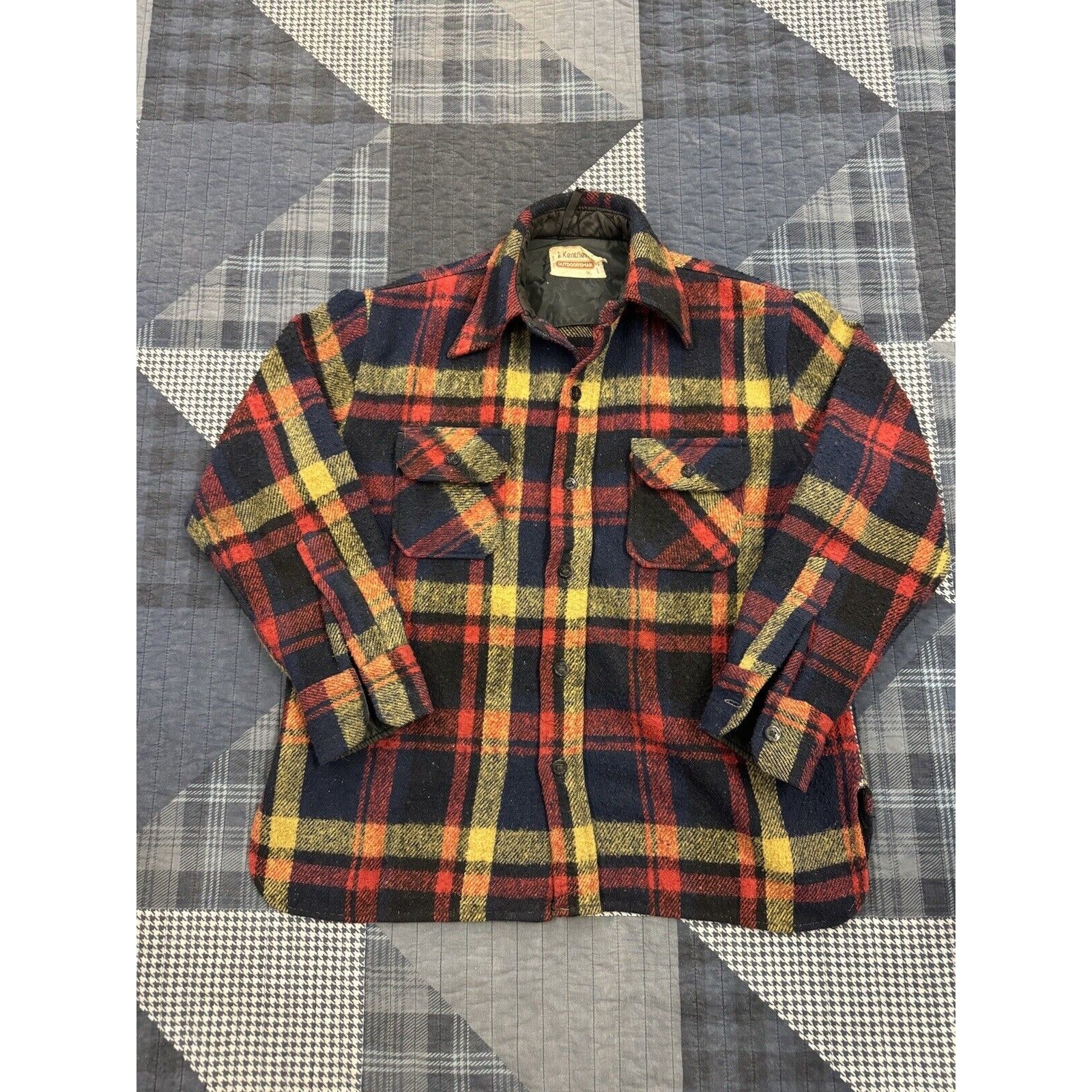 Vintage 1960s Kentfield Woodsman Wool Mackinaw Men's Medium Brown Red Plaid