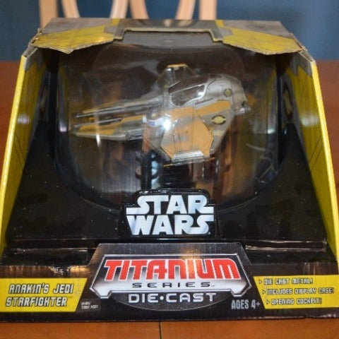 SUPER RARE LARGE STAR WARS 7 TITANIUM SERIES DIE-CAST ANAKIN'S JEDI STARFIGHTER