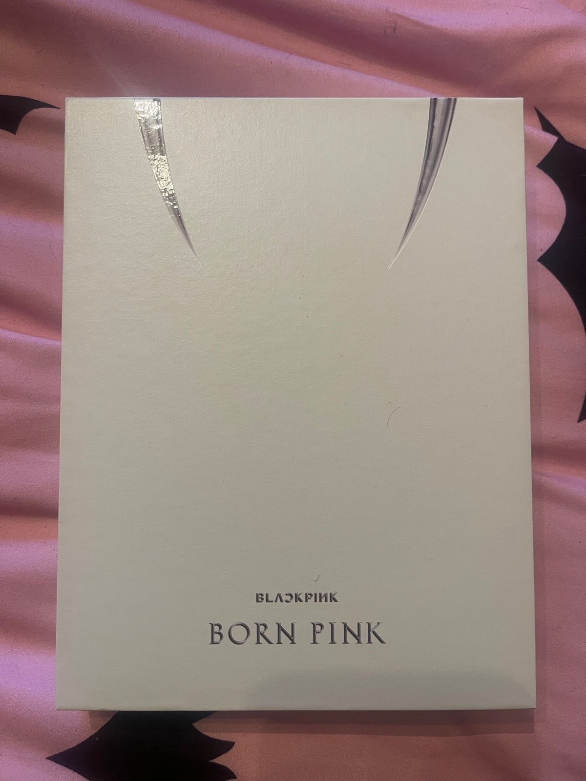 Blackpink born Pink album white