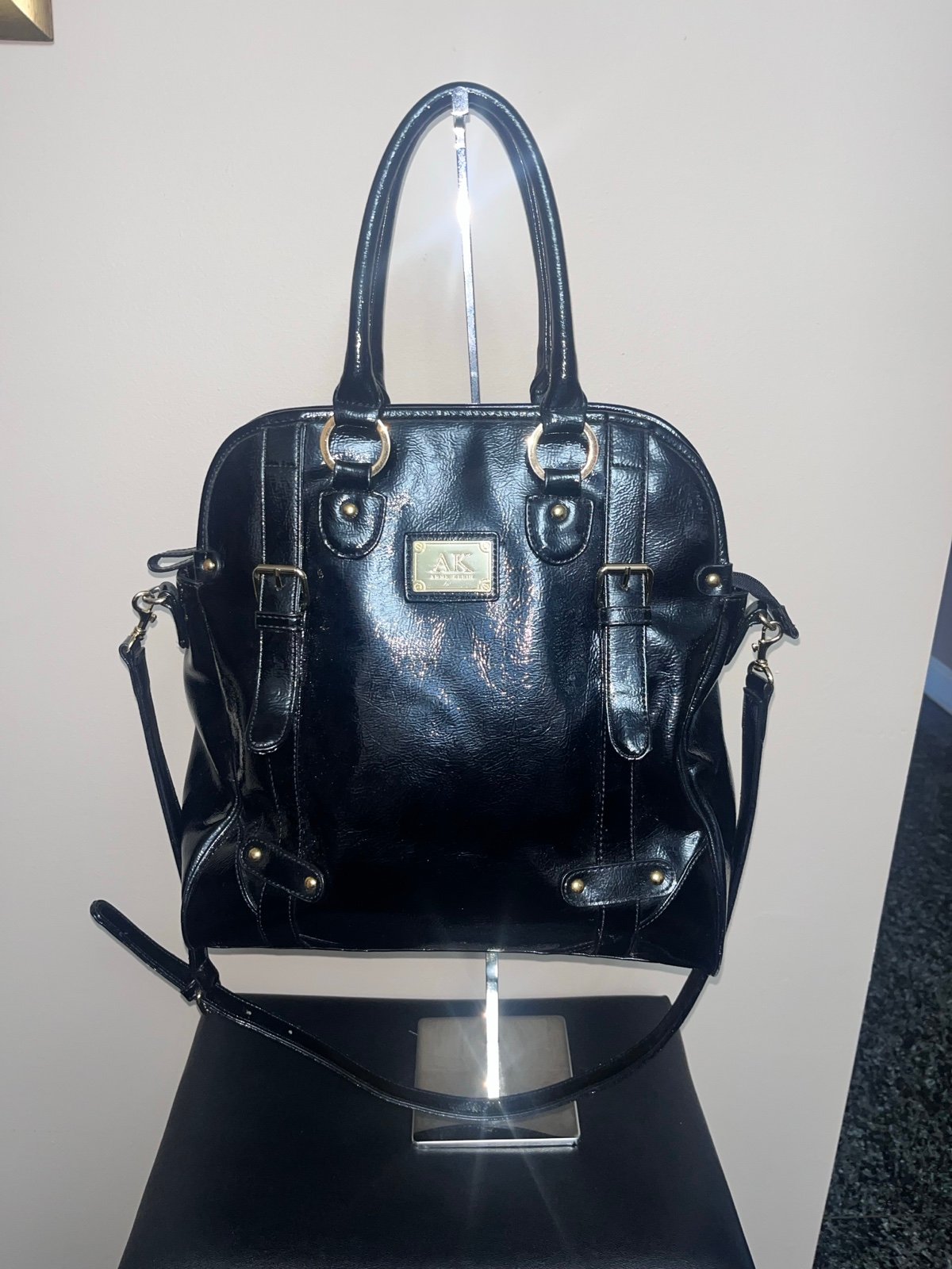 Anne Klein Black Patent Leather Shoulder/crossbody Bag