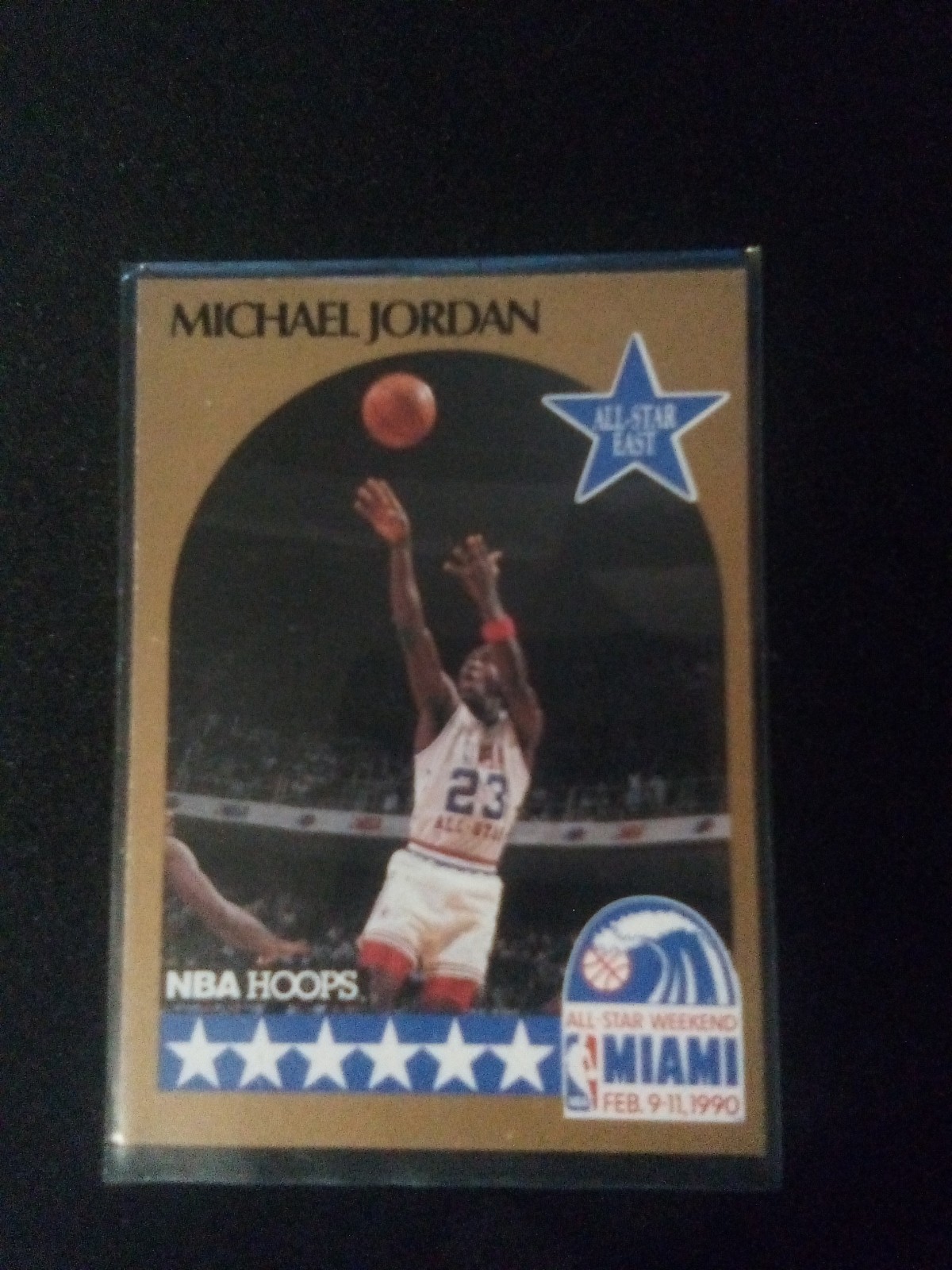1990 NBA Hoops Michael Jordan Basketball Card / Card # 5 / All-Star / All-Star E