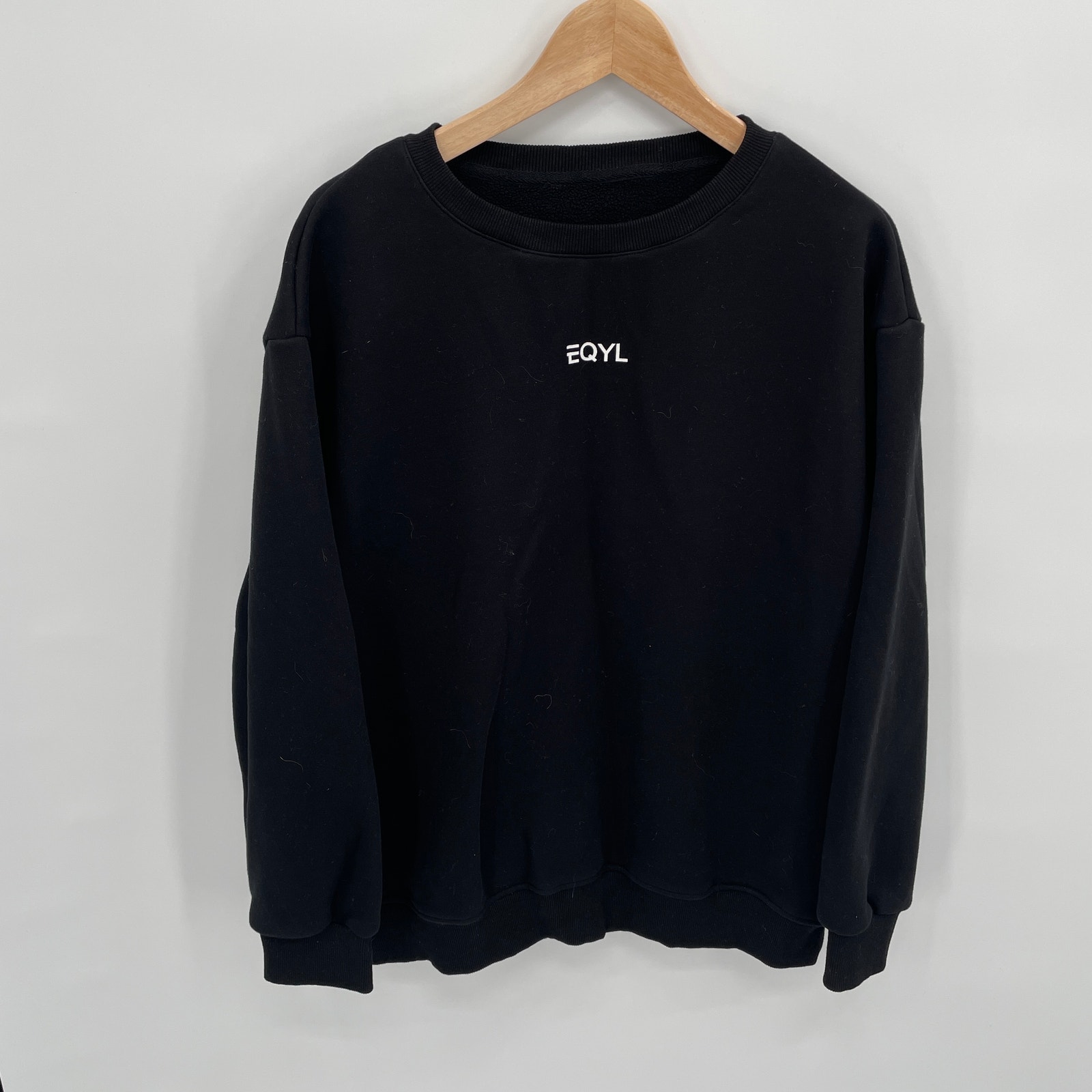 EQYL Crewneck Black Sweatshirt // XL