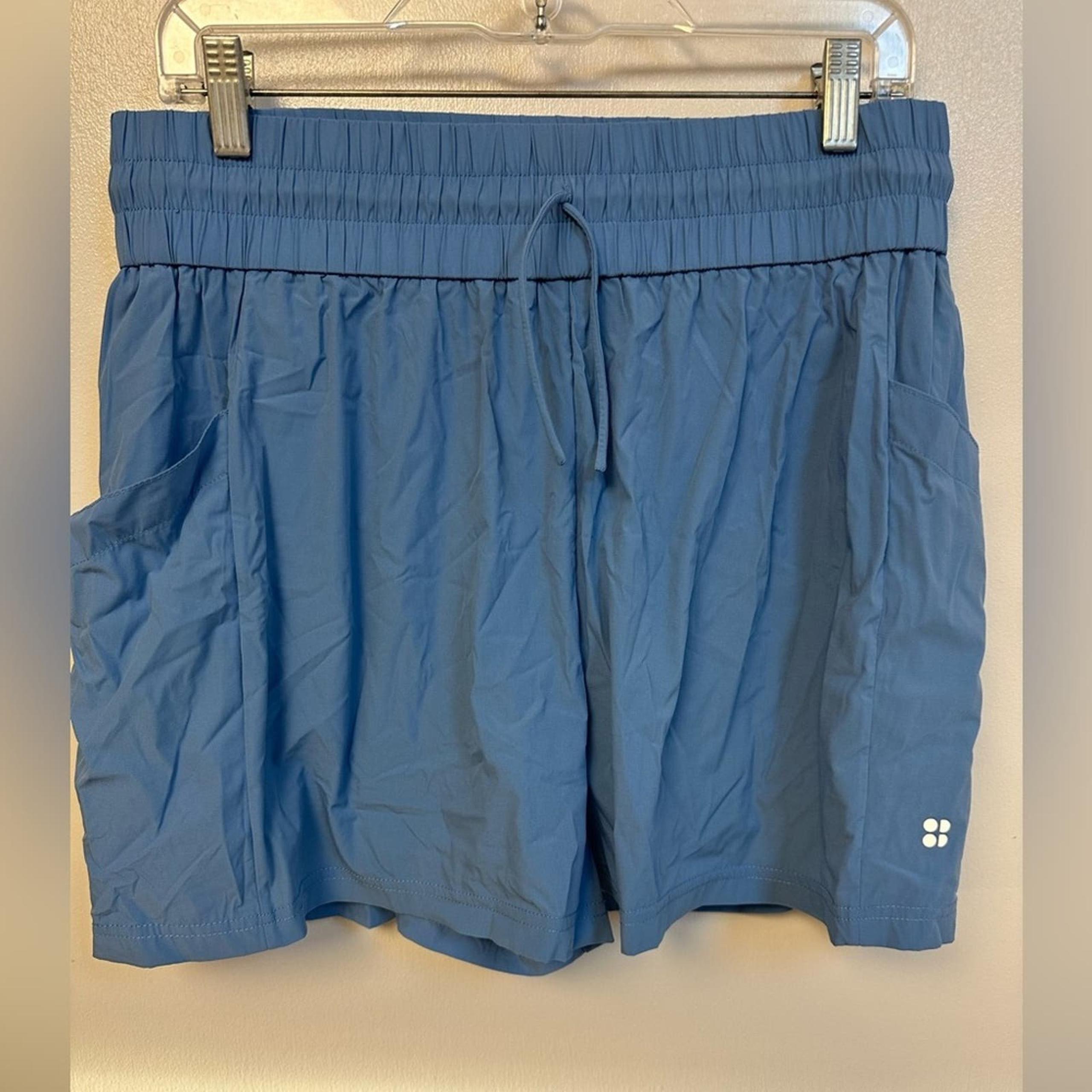 Sweaty Betty Size 14 Shorts Circuit Workout Blue
Lined 2" Inseam $68
