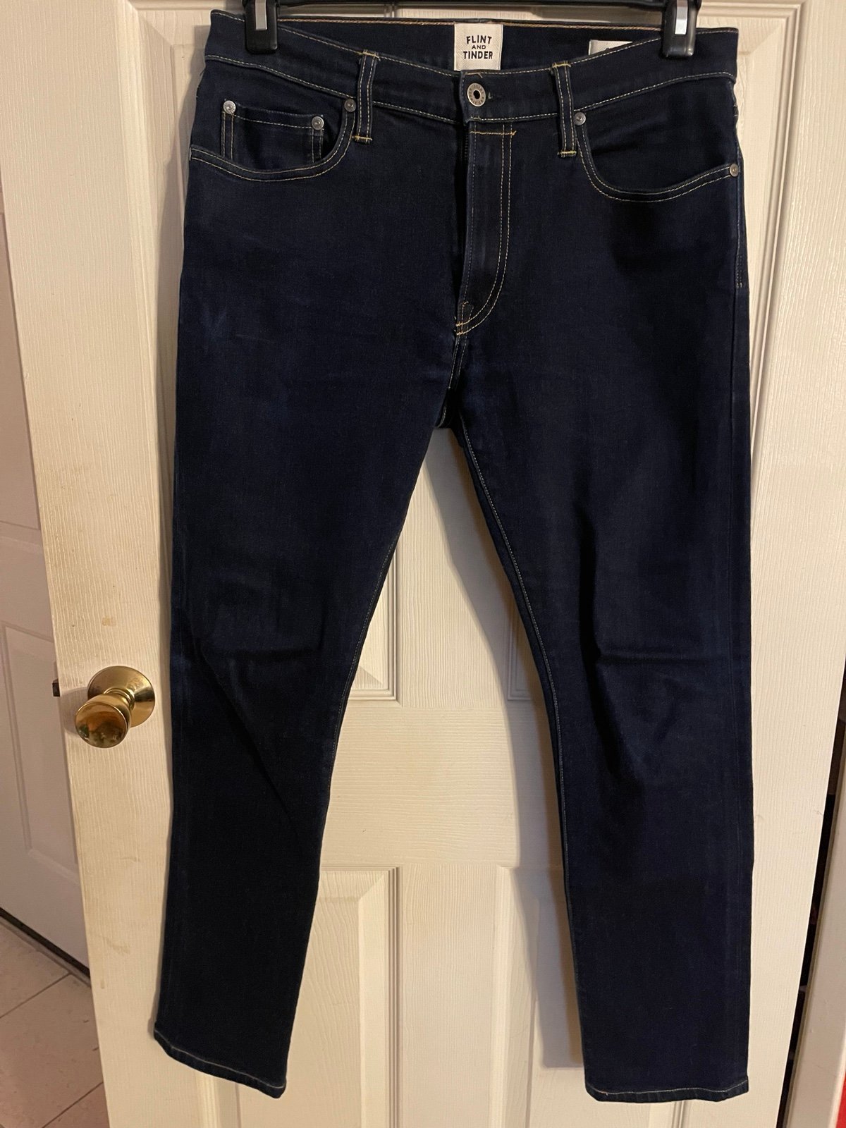 Flint and Tinder selvedge denim jean men’s size 31x30 slim fit