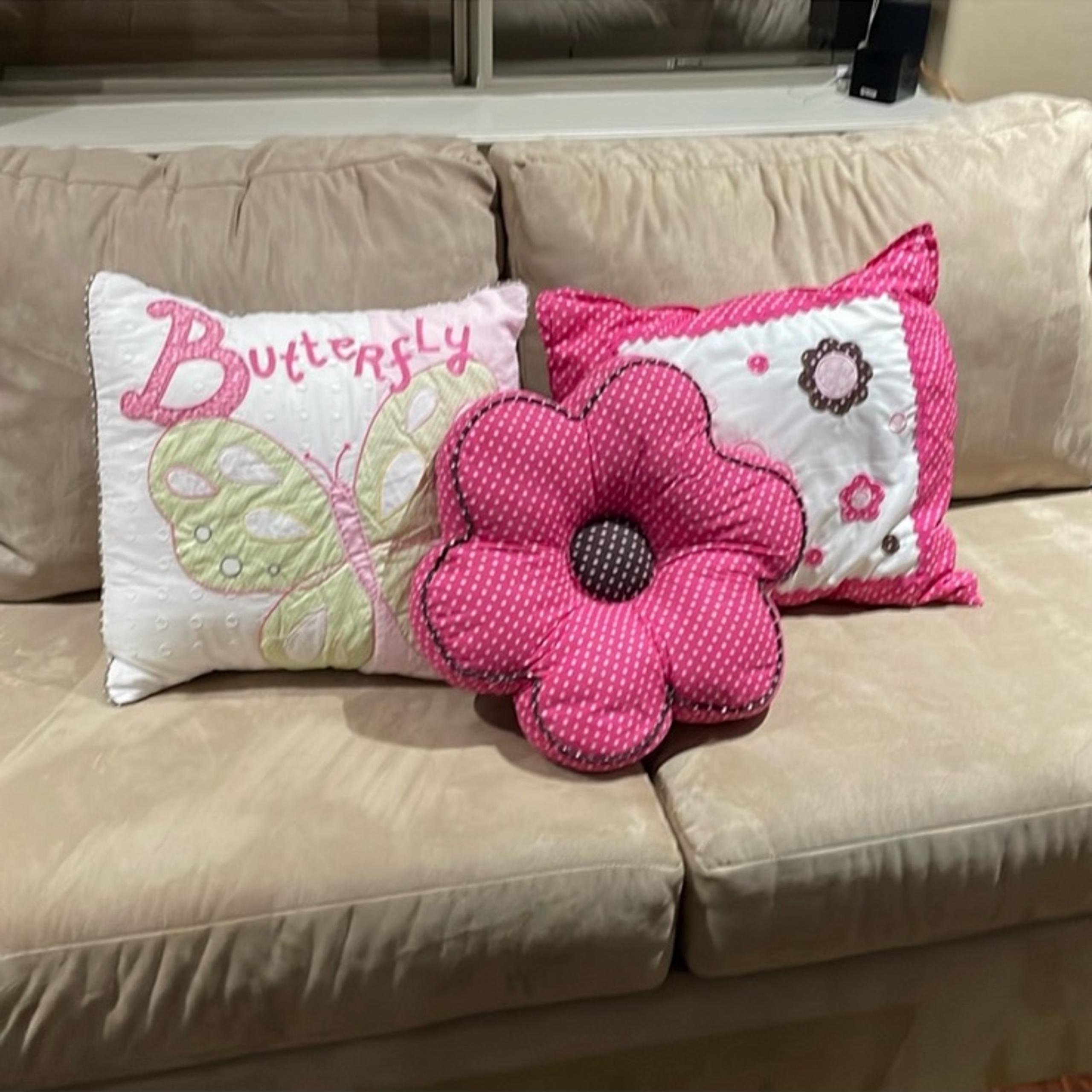 Pillow Set