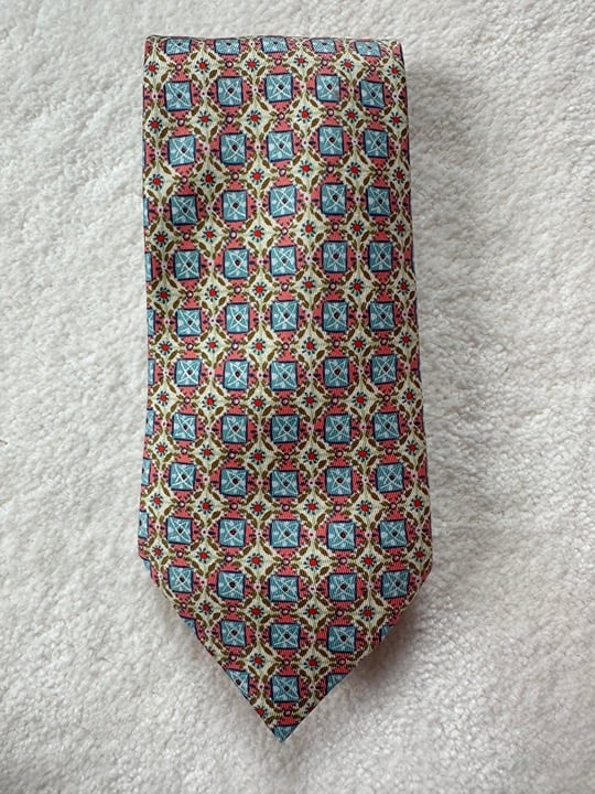 HERMES geometric pattern silk print tie
