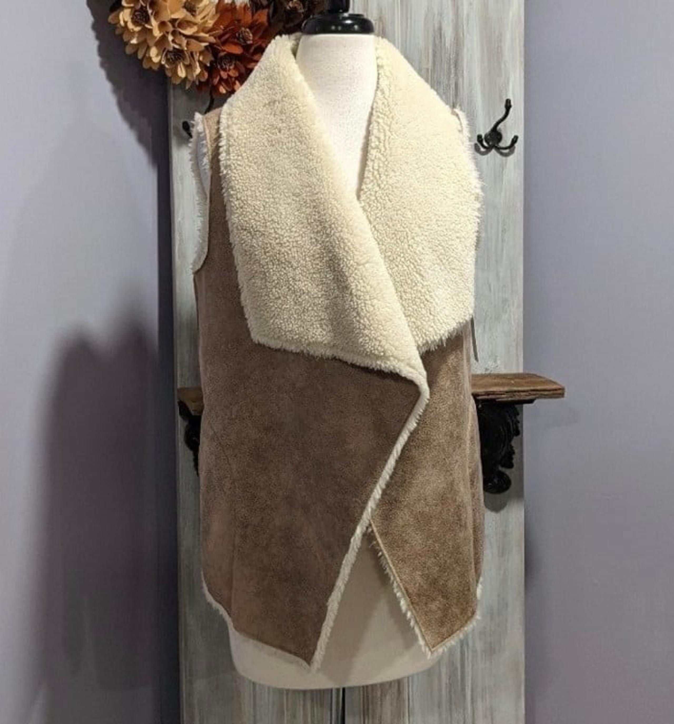 NWT Velvet by Graham & Spencer faux suede vest