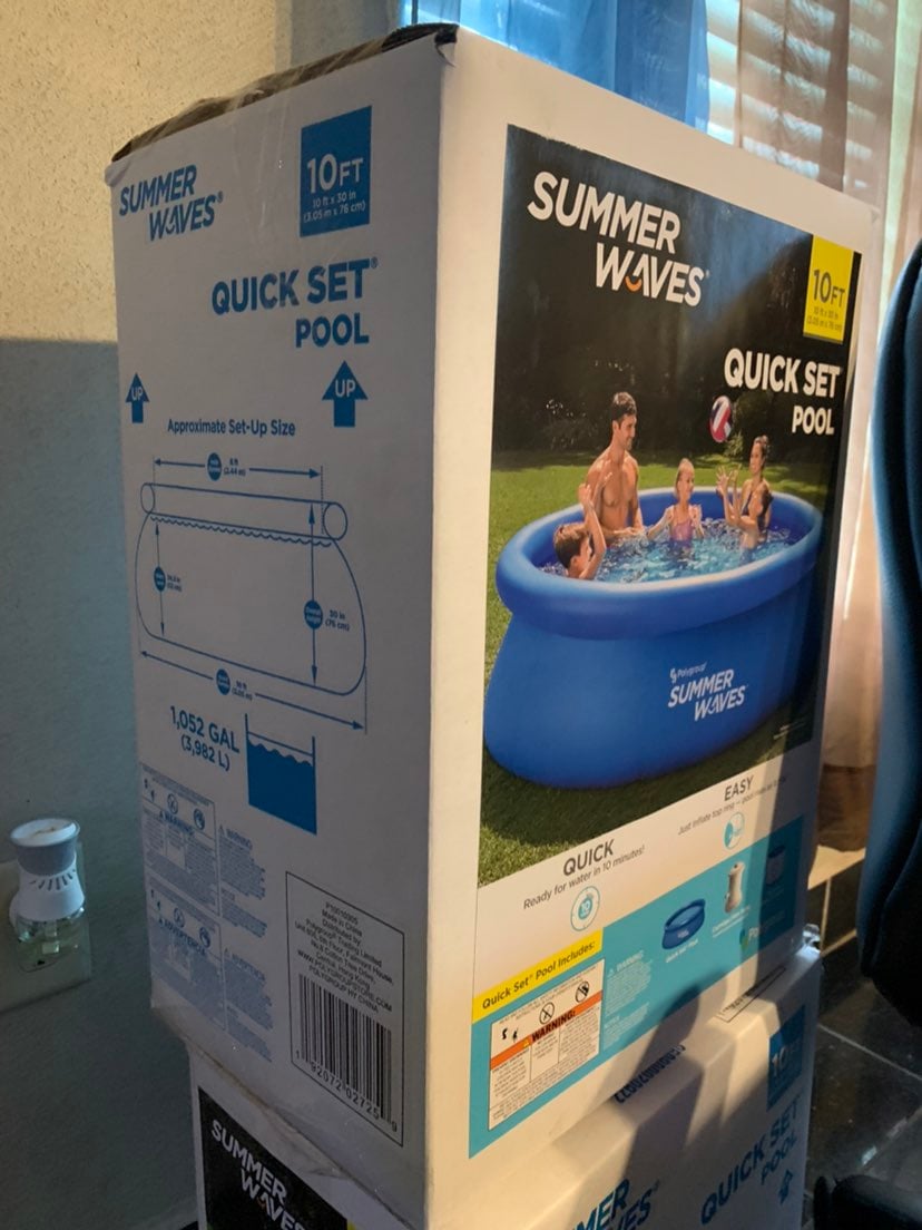 Swimming pool