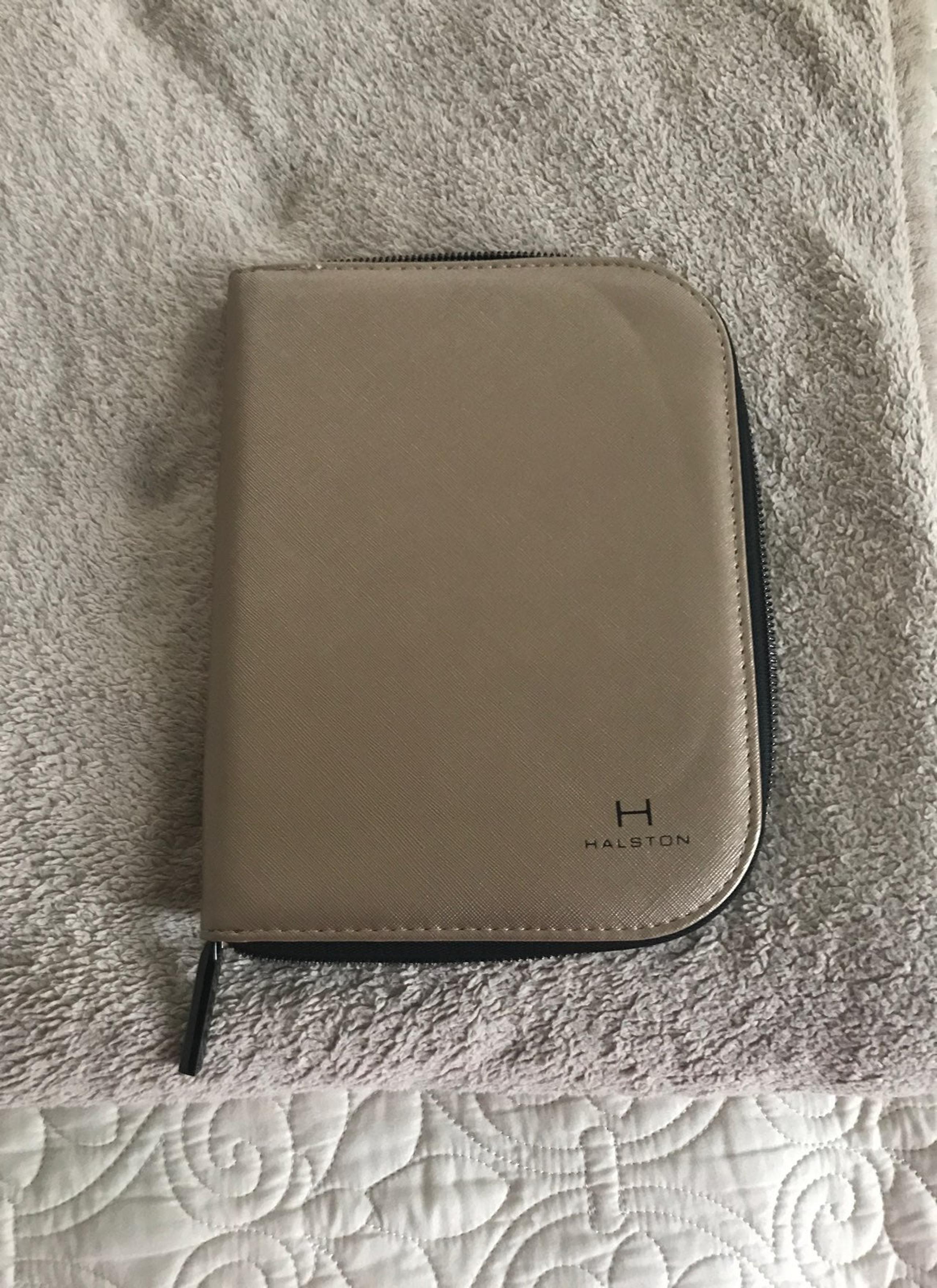 FabFitFun Jewelry Portfolio - H by Halston