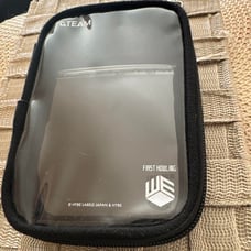 &TEAM WE Acrylic Stand Pouch
