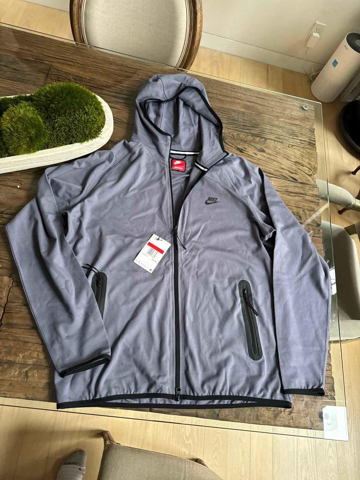 Nike Tech Men’s Lightweight Knit Full-zip Hoodie