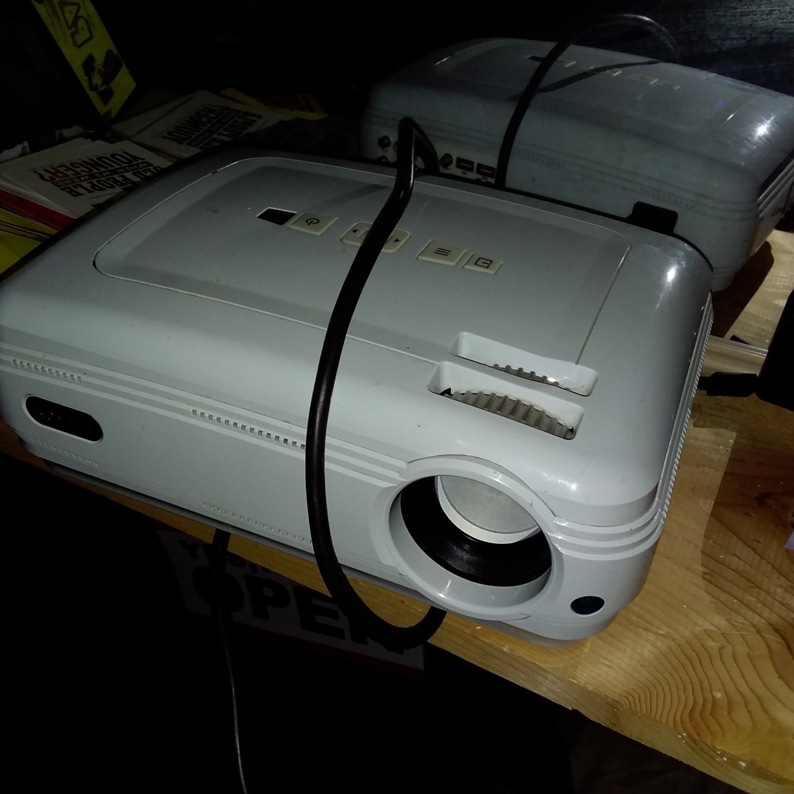 Royale hi def 4k smart projector 60 TODAY ONLY