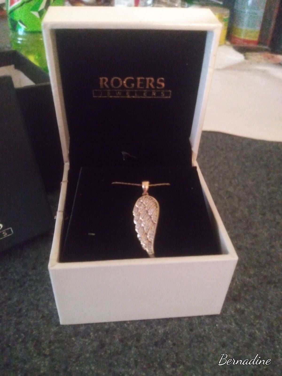 Angel wing pendant diamond 14k yellow go