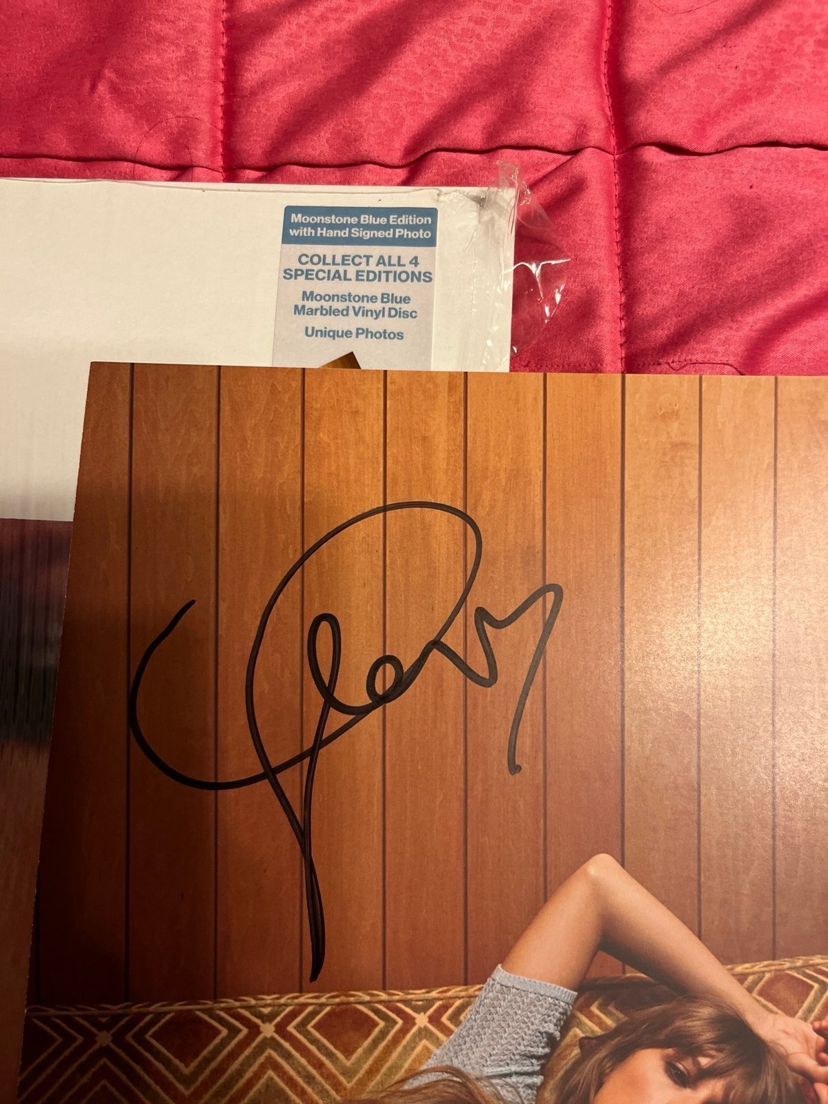 Taylor Swift Signed Moonstone w/ ❤️, Midnights Album PRICE FIRM, NO OFFERS