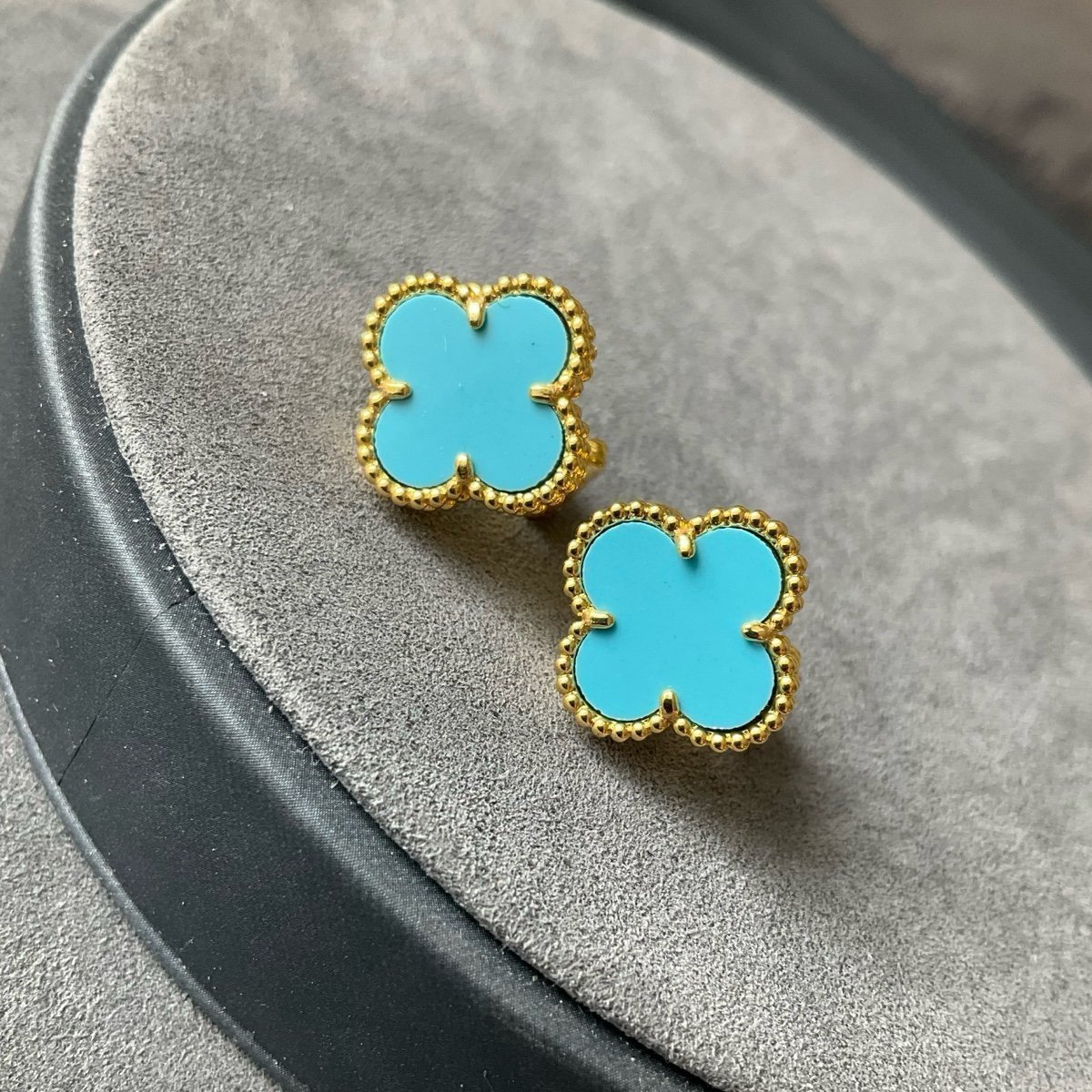 Clover turquoise Stud Earrings 15mm 925 silver 18k gold plated
