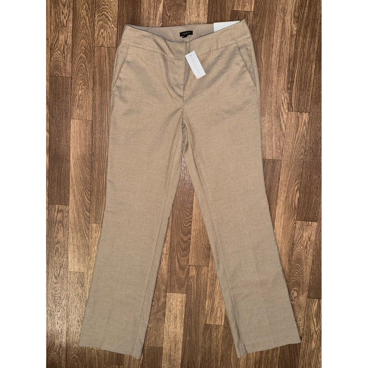 NWT ANN TAYLOR Curvy Curved Through Hip & Thigh Trouser Womens 0 Beige MSRP 89