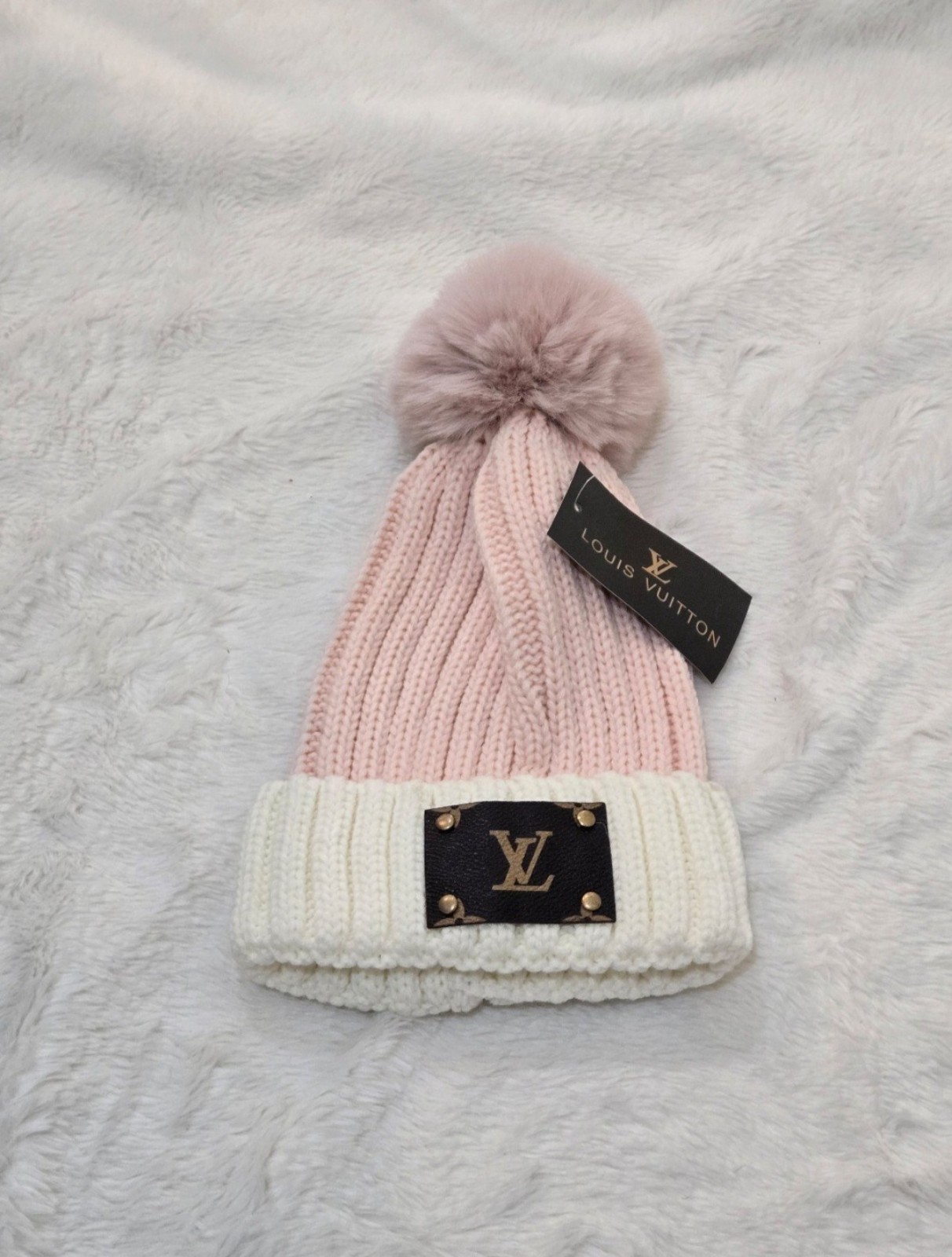 Pom Pom Beanie