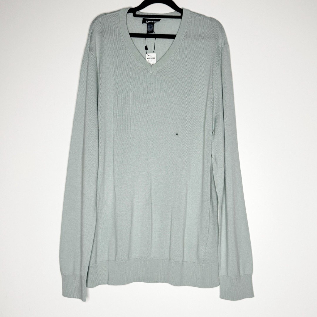 New Express Solid Merino Wool V-neck Sweater Men's Size XL