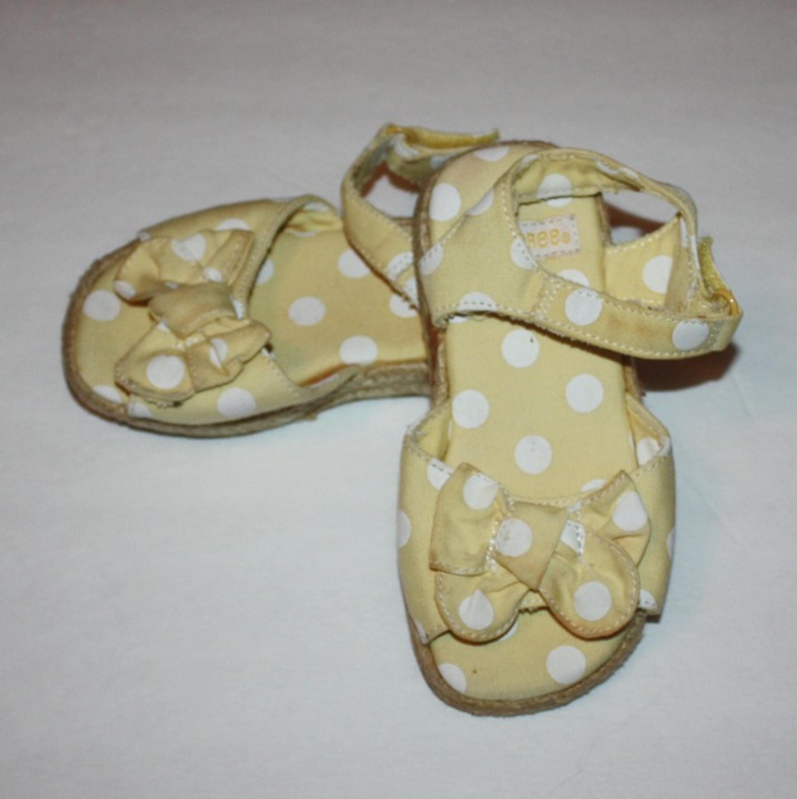 Gymboree Lady Daisy Girl's Dot Bow Espadrille Slide Sandals Shoes size 7