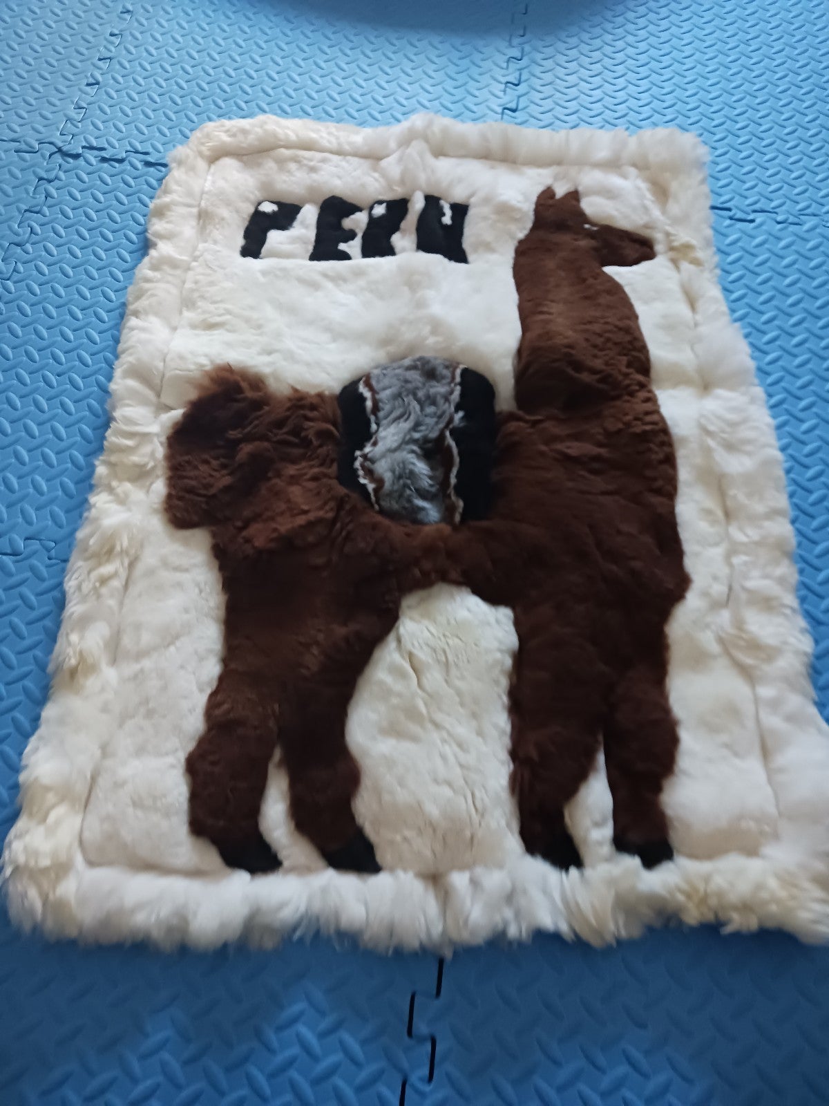 Llama/Alpaca fur handmade patchwork - 40×29