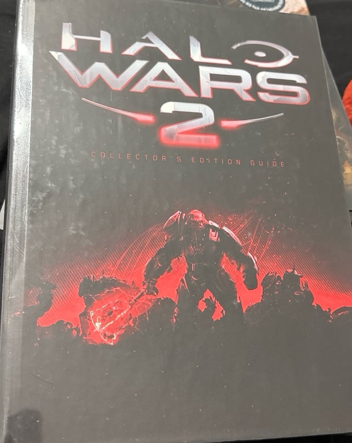 Halo Wars 2 Collectors edition Guide