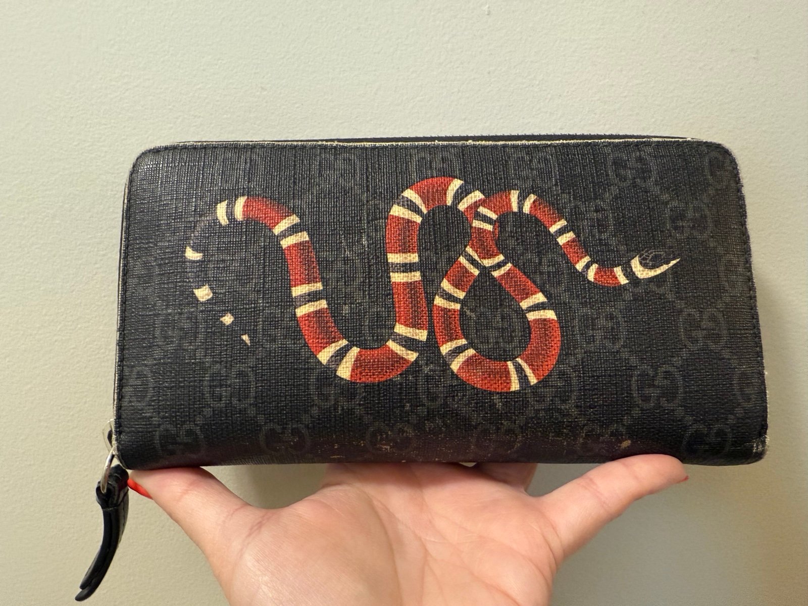 Gucci GG Supreme Monogram w/ Kingsnake Long Wallet