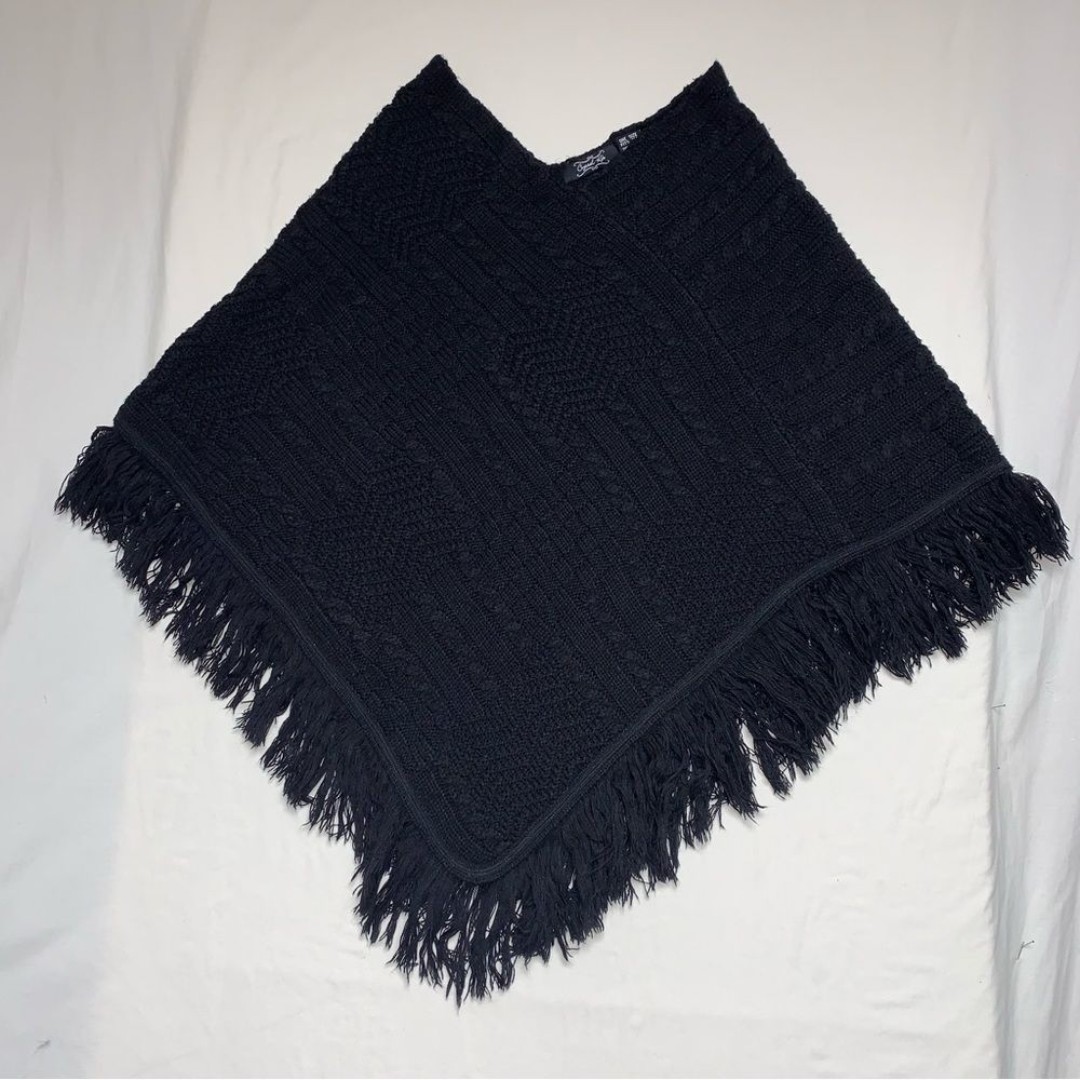 Vintage Black Knit Ponch Tassel Fringe Warm Winter Boho 60s Daisy Jones Retro