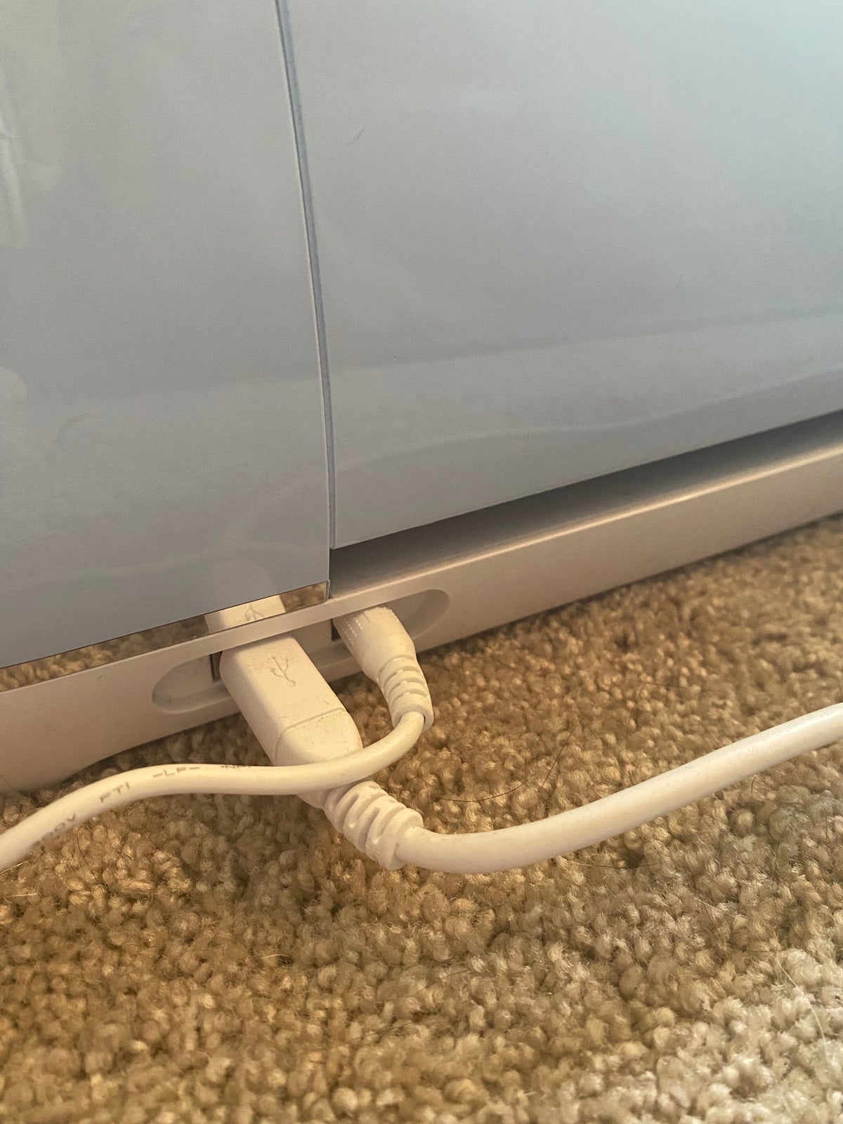 Cricut shops Explore Air 2 w/ accessories