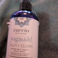 Cuccio yogahhh calm and clean body wash