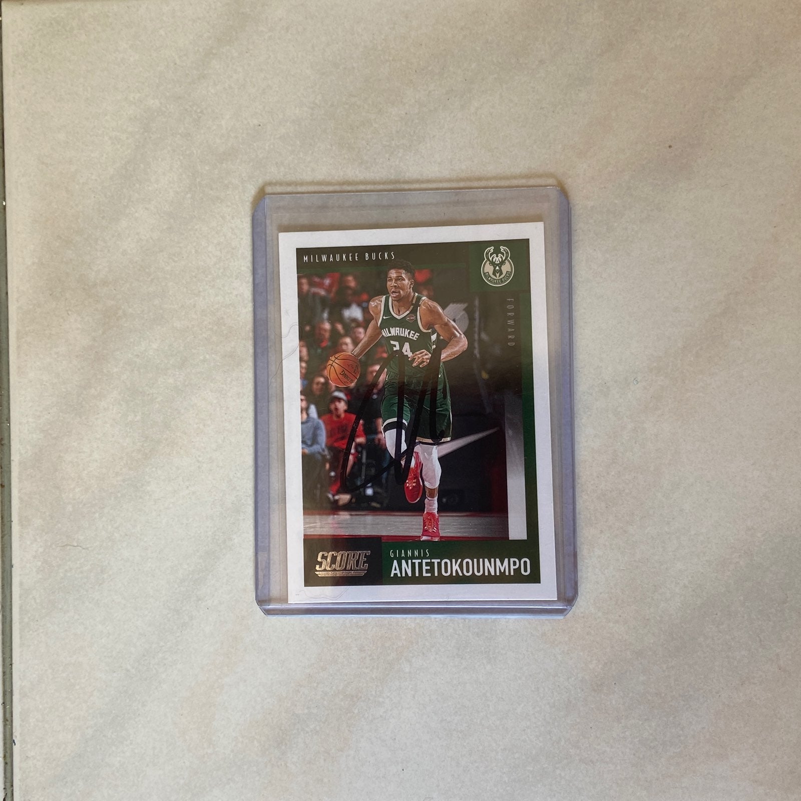 Giannis Antetokounmpo Autographed Card